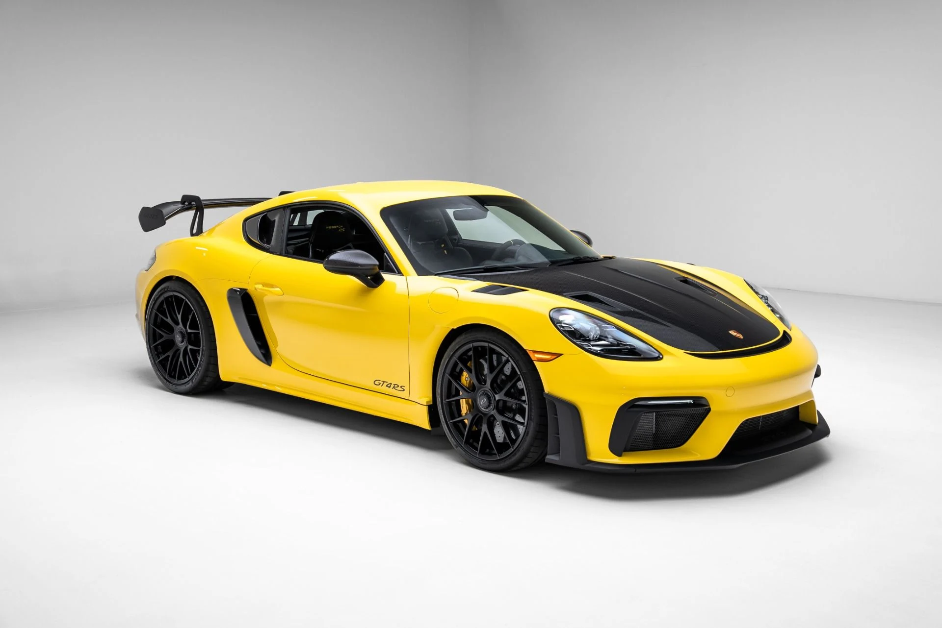 mph007_505818834_Used_2024_Porsche_718_Cayman_GT_4_RS_1775511445_5fb9a784ae