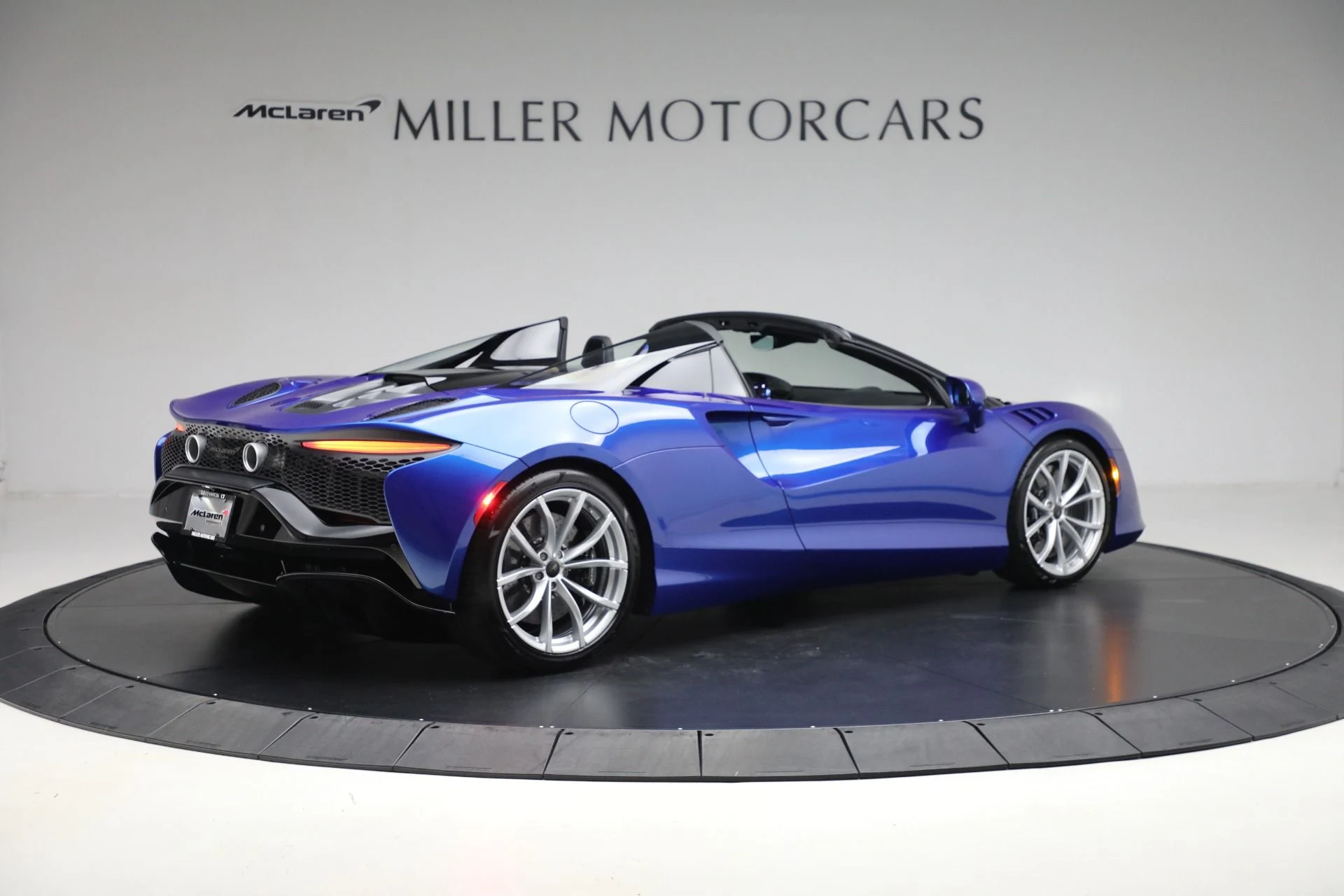 mph007_50704089_New_2025_Mc_Laren_Artura_Spider_Tech_Lux_c413c548ed