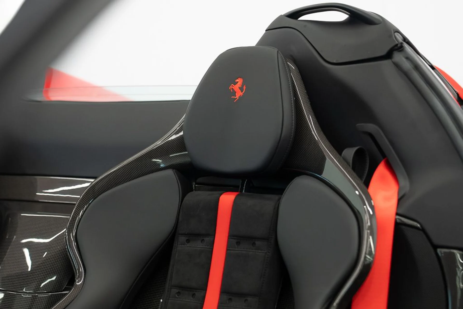 mph007_509216836_ferrari_sf90_spider_2024_jpg_v_1773863537_c883a07c1e