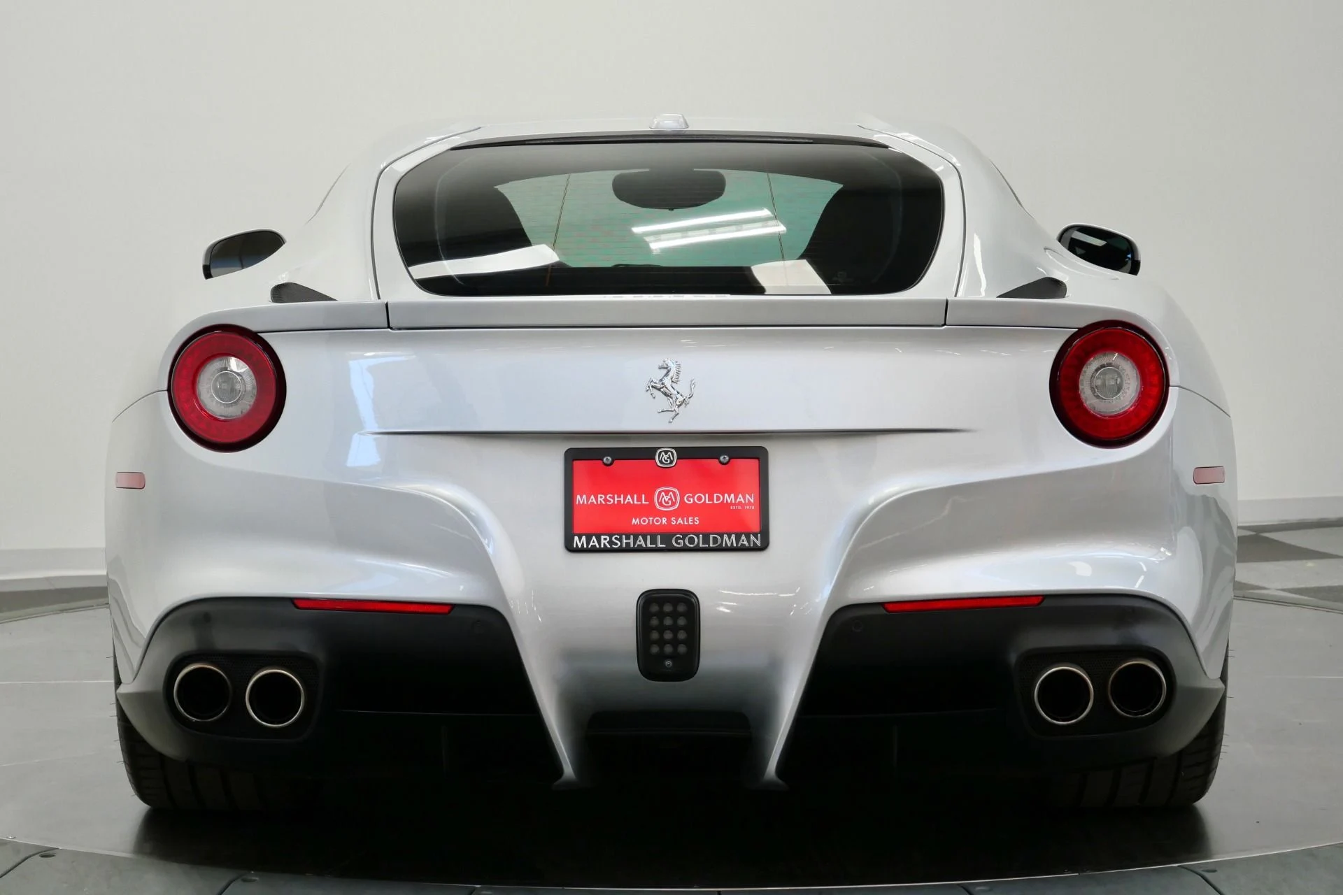 mph007_512629744_Used_2015_Ferrari_F12berlinetta_Extensive_Interior_Carbon_Fiber_Diamond_Stitching_1790872038_e8abc42da5
