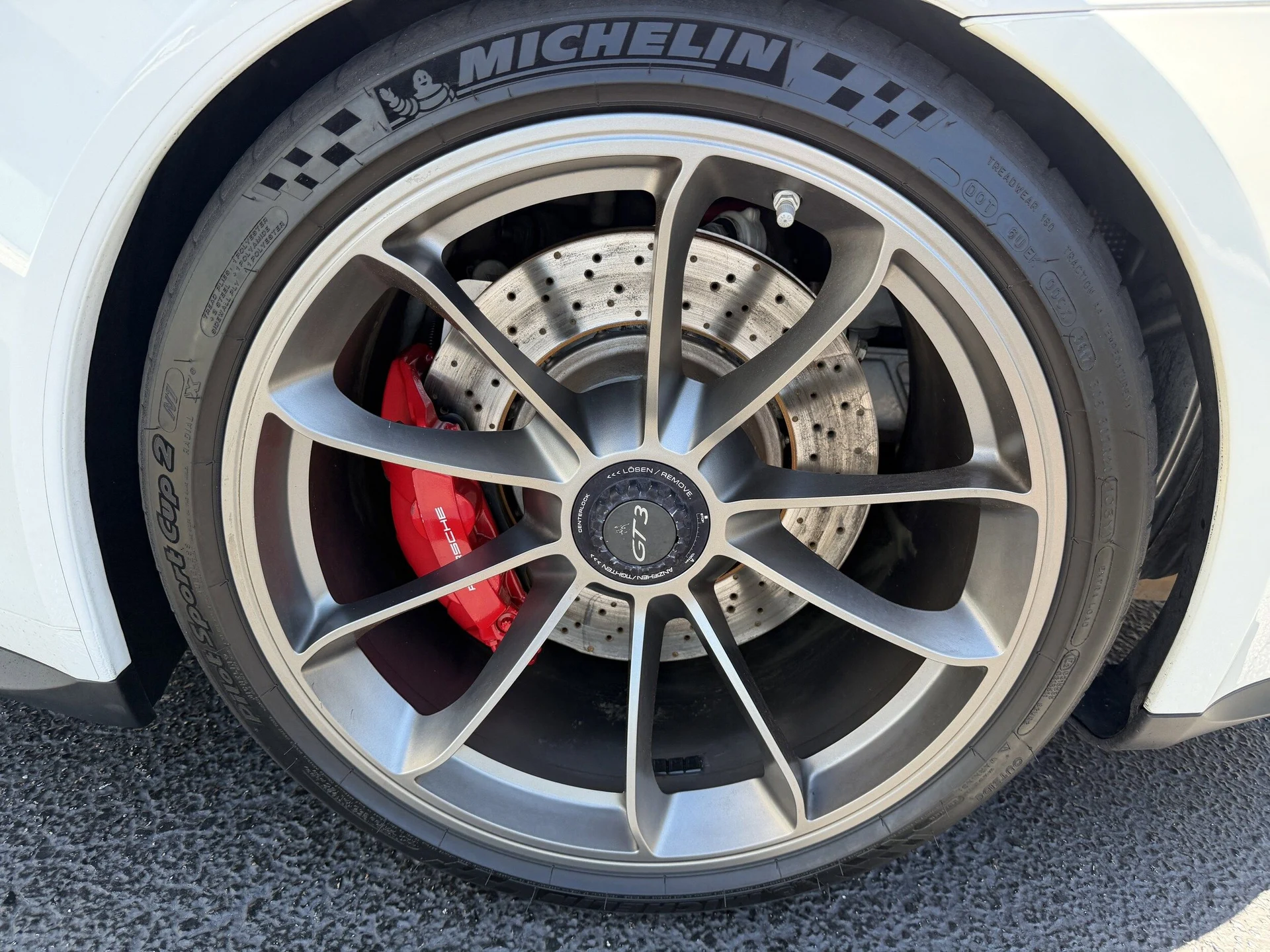 mph007_514084597_b5dcdab14b1397f73adf6f178e26b372x_eae135c232