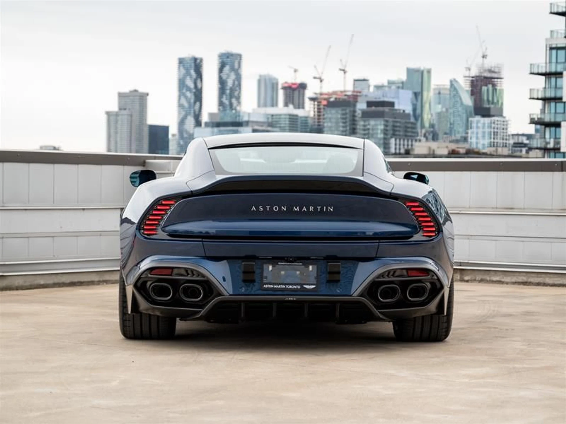 mph007_515524480_mceyxr1c_569dcb2374