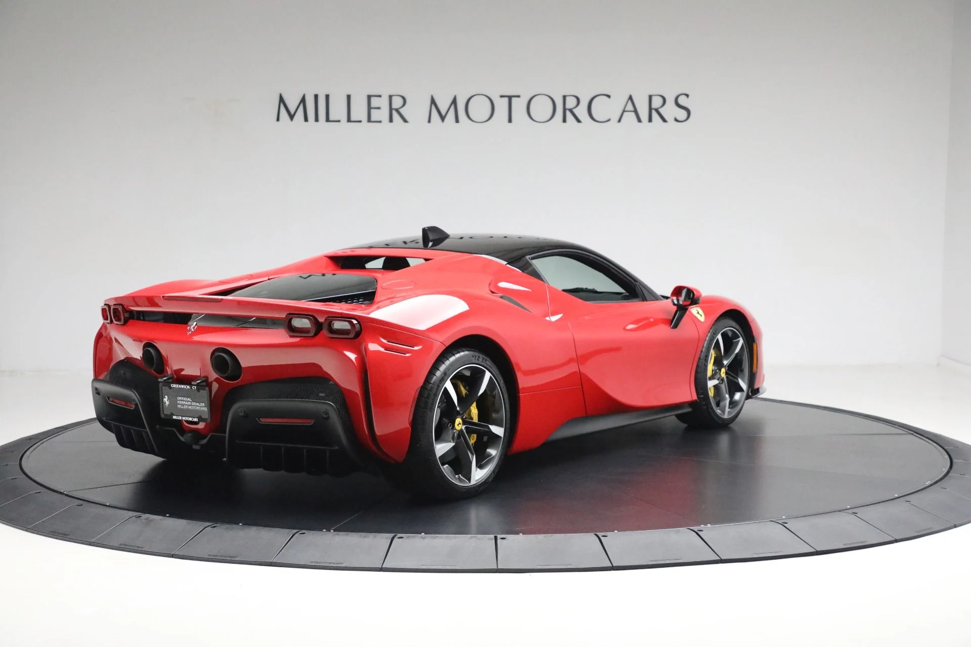 mph007_518219085_Used_2023_Ferrari_SF_90_Stradale_d02b9b56c1