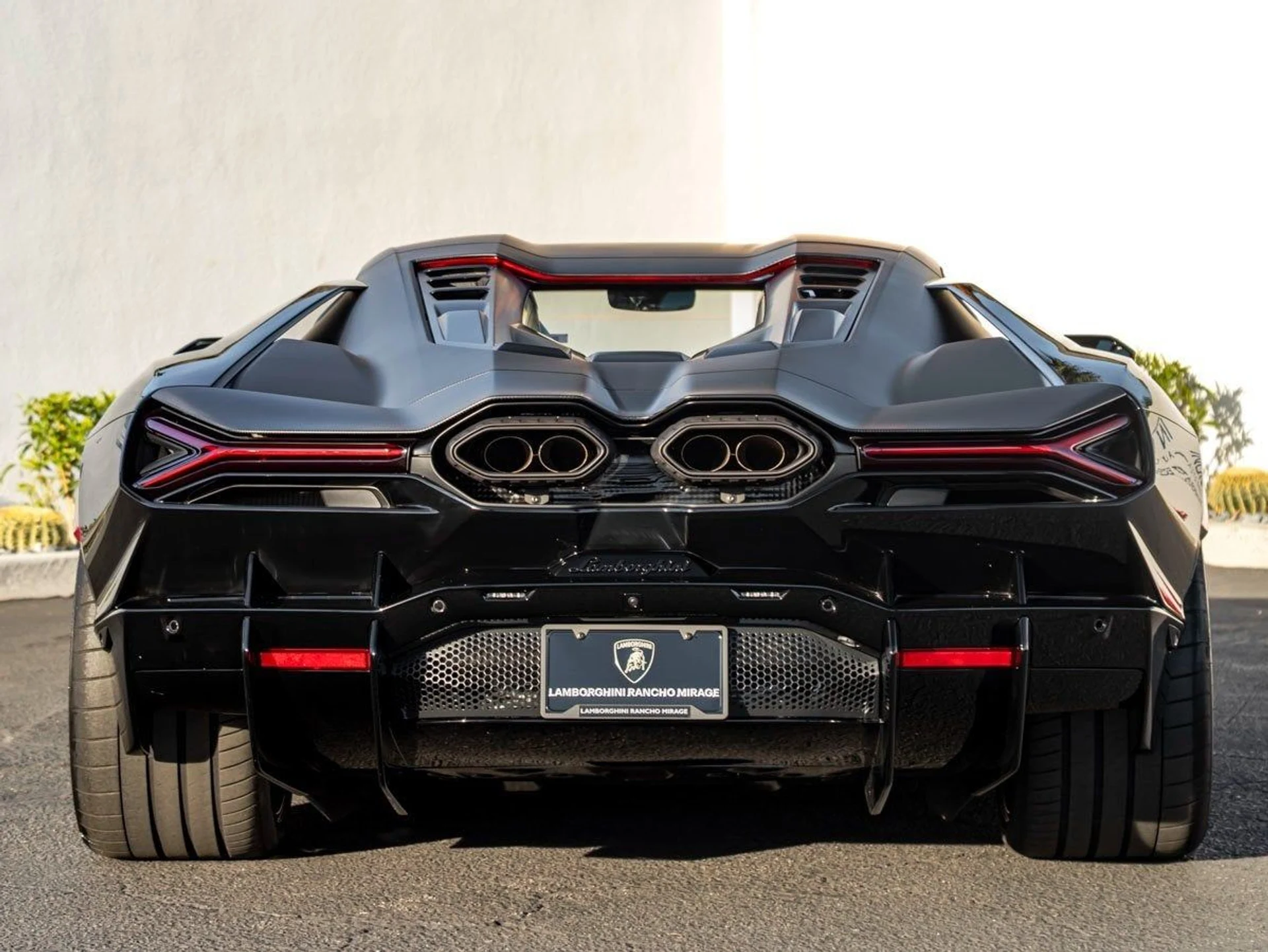 mph007_52172733_8_6fb3254047