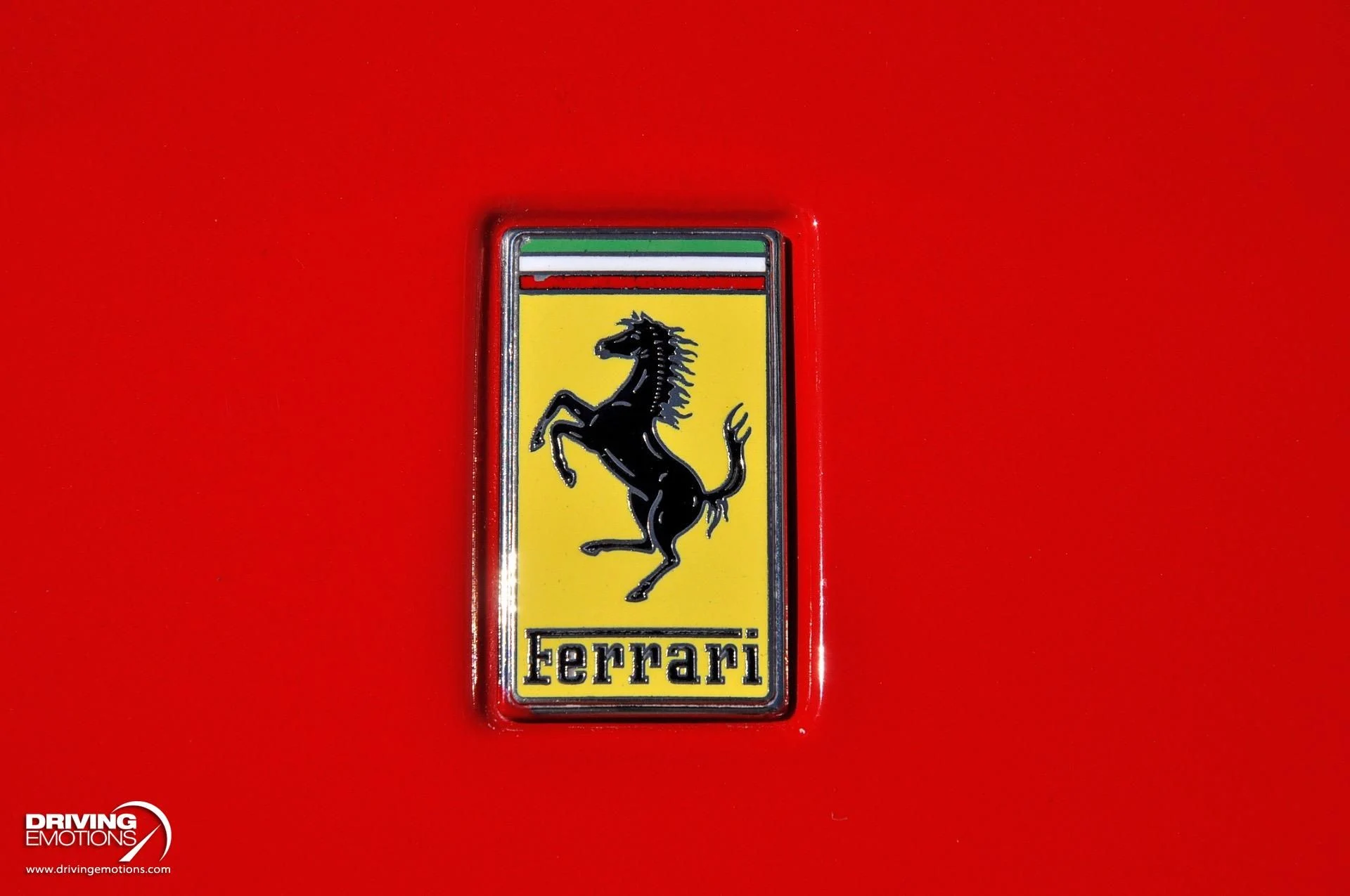 mph007_523692517_438_p8_l_0ac3c454c0