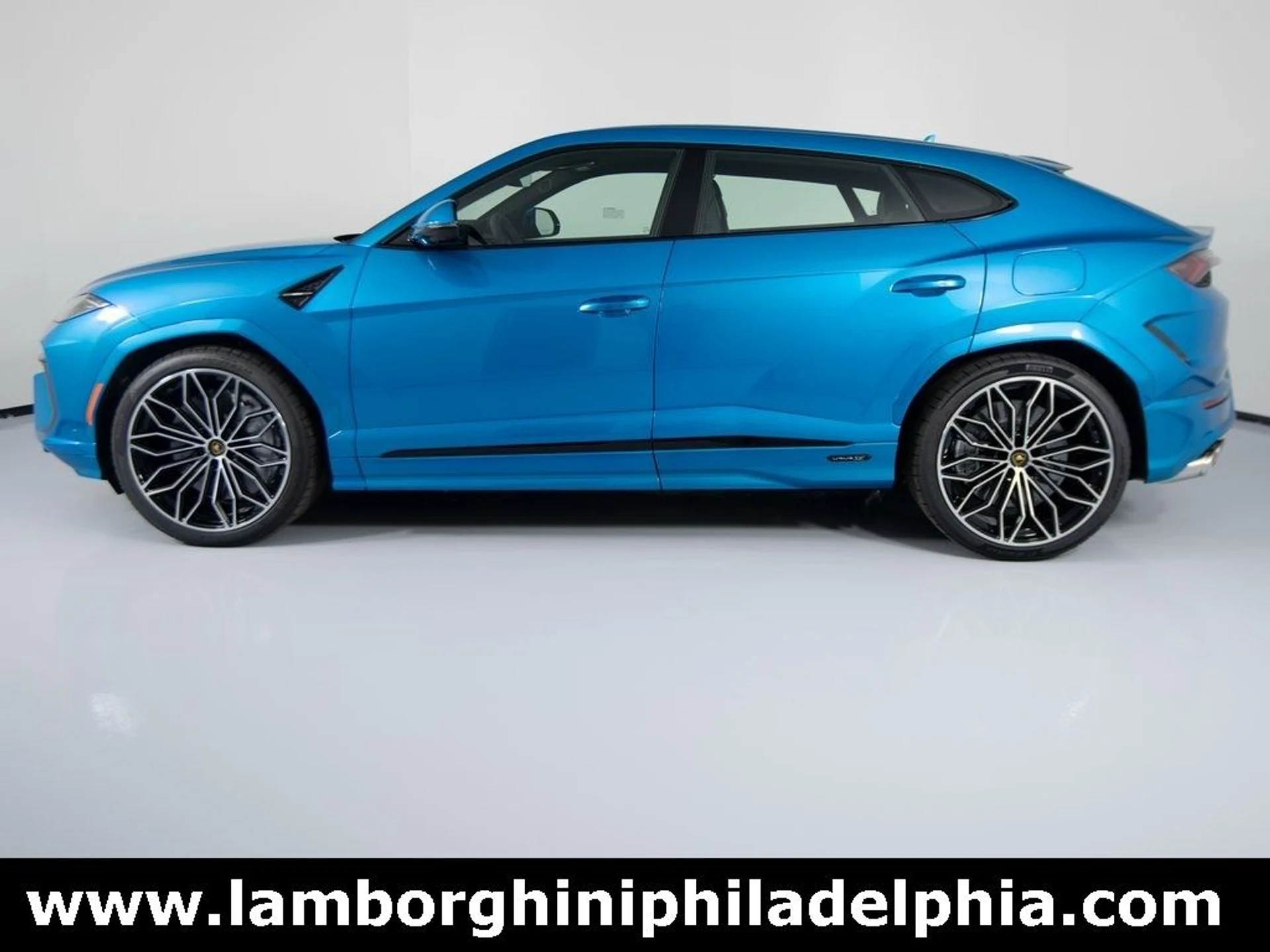 mph007_530614592_a275a8a5b7cf9fb87fe6b48c4d26953bx_243bf27d49