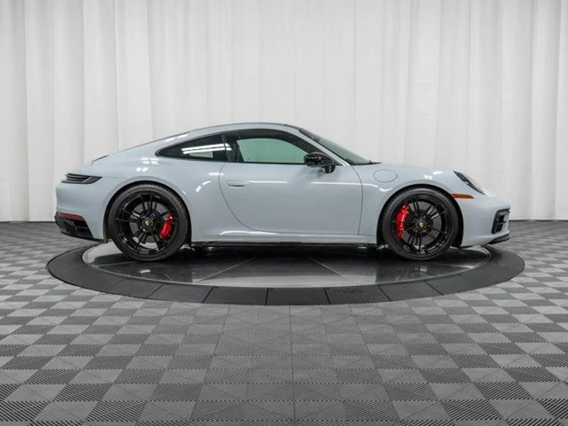 mph007_535827600_N_Gx6_Tn_QB_Qge_ZK_0_Omj_bk_Z_Vx4_Qw_423a4caf18