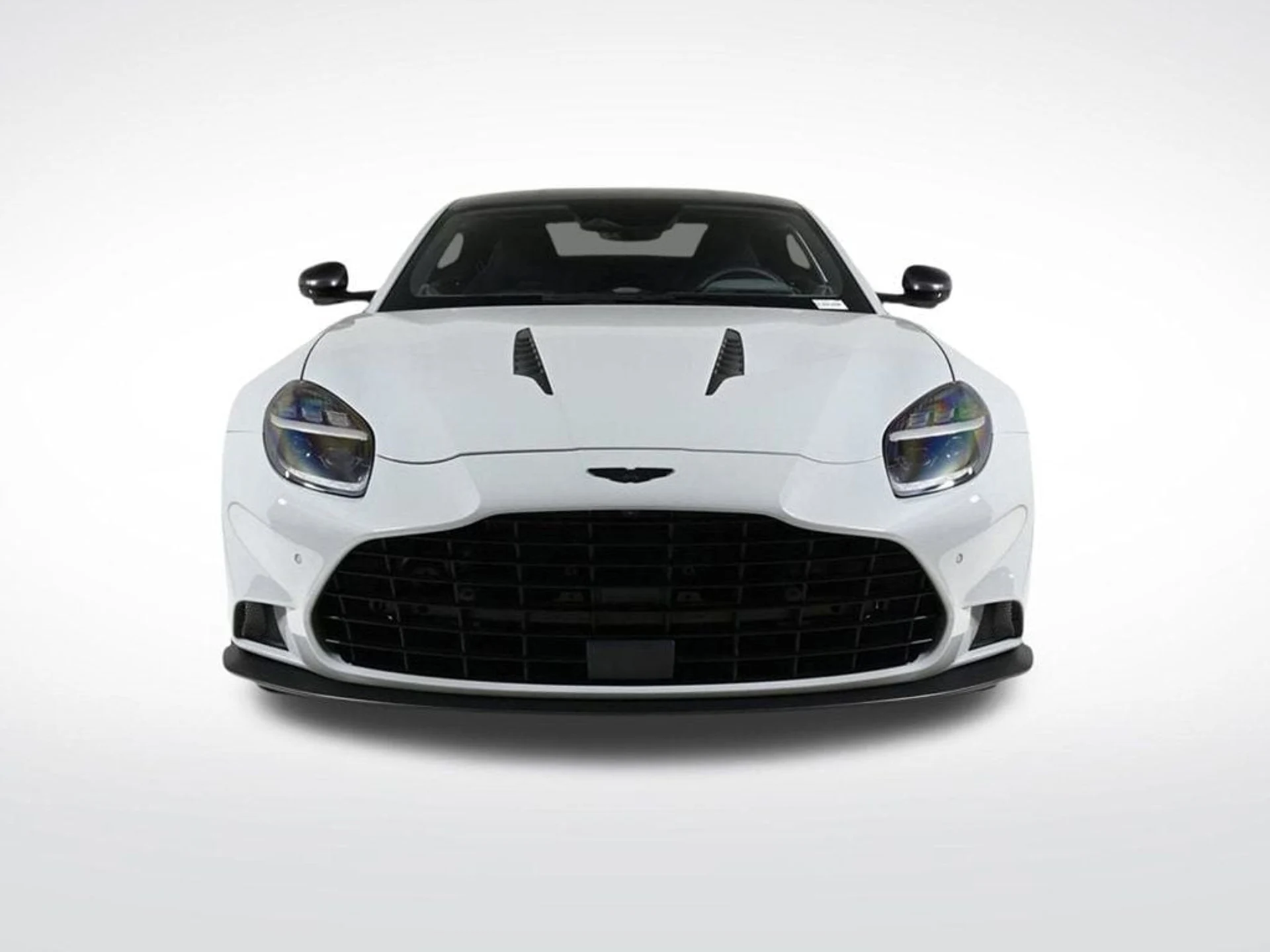 mph007_536324185_used_2025_aston_martin_vanquish_coupe_11350_22829268_7_1024_a73af3efb1