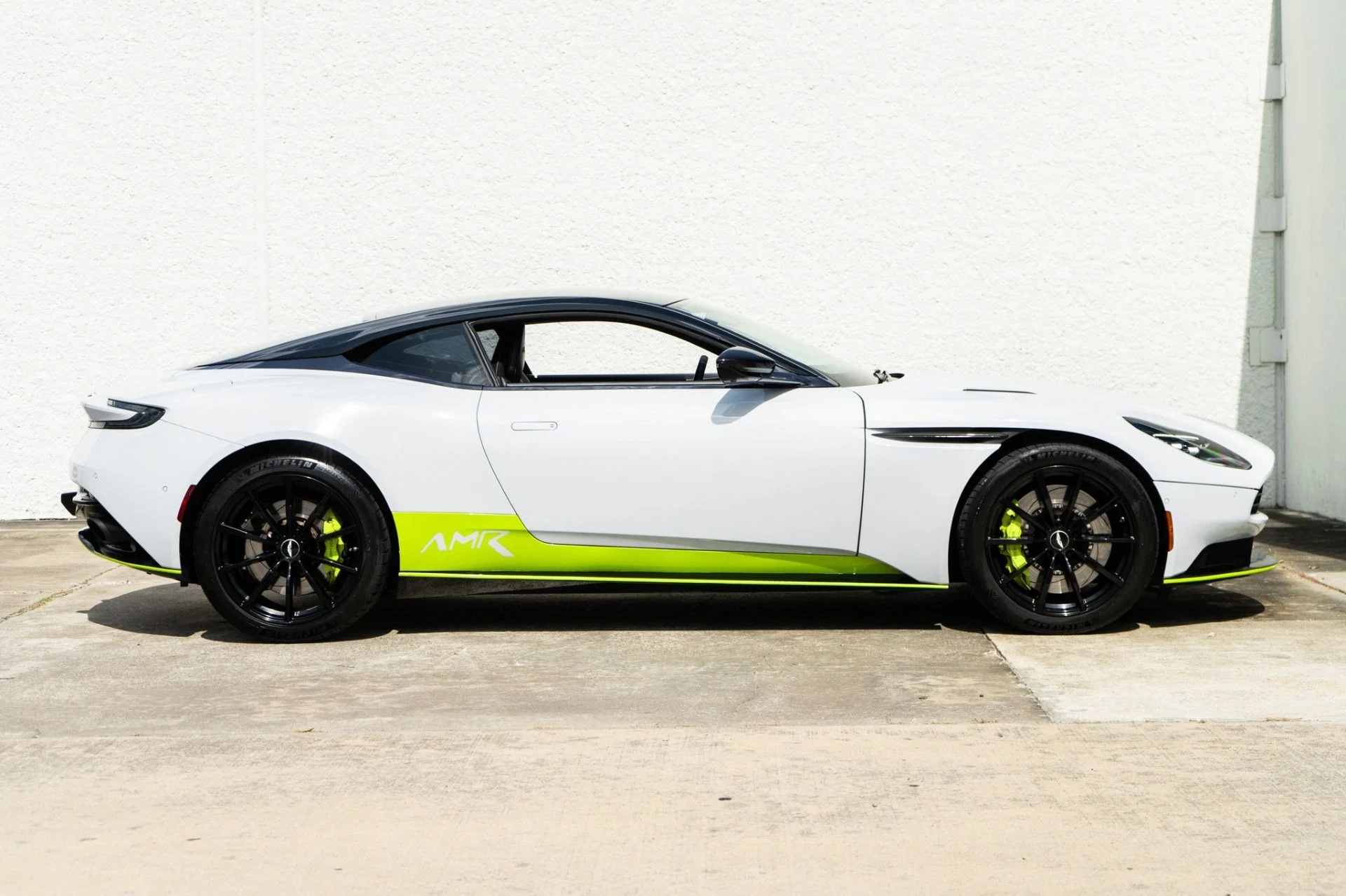 mph007_539481290_Used_2019_Aston_Martin_DB_11_AMR_1785363698_7ad427466c