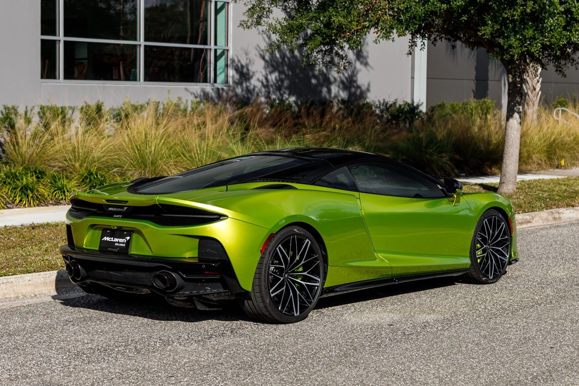 mph007_551992337_462_p8_l_704de120f5