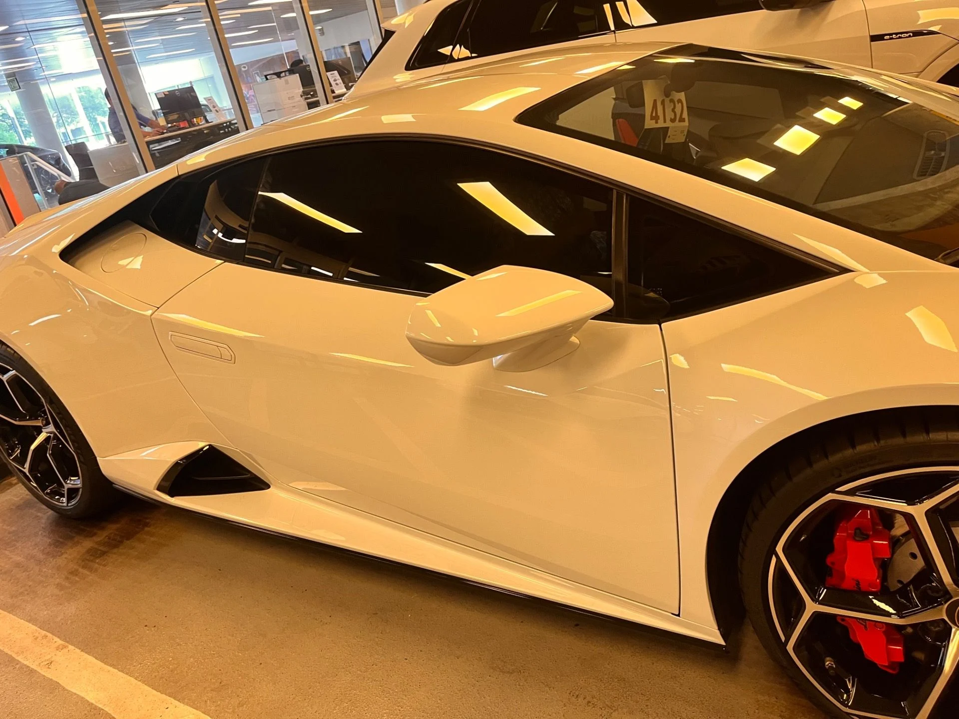 mph007_551998802_Used_2021_Lamborghini_Huracan_EVO_1742583330_7906bc4bd8