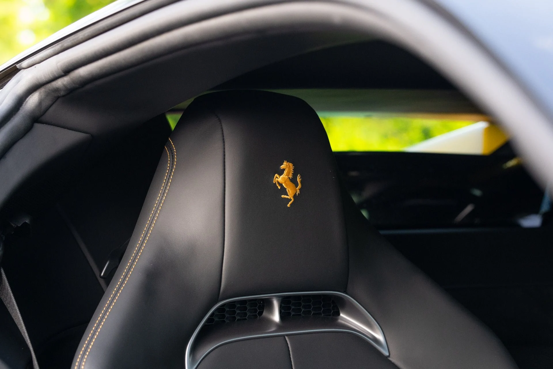 mph007_555584694_Used_2023_Ferrari_SF_90_Stradale_1780886537_c06c5fabe2