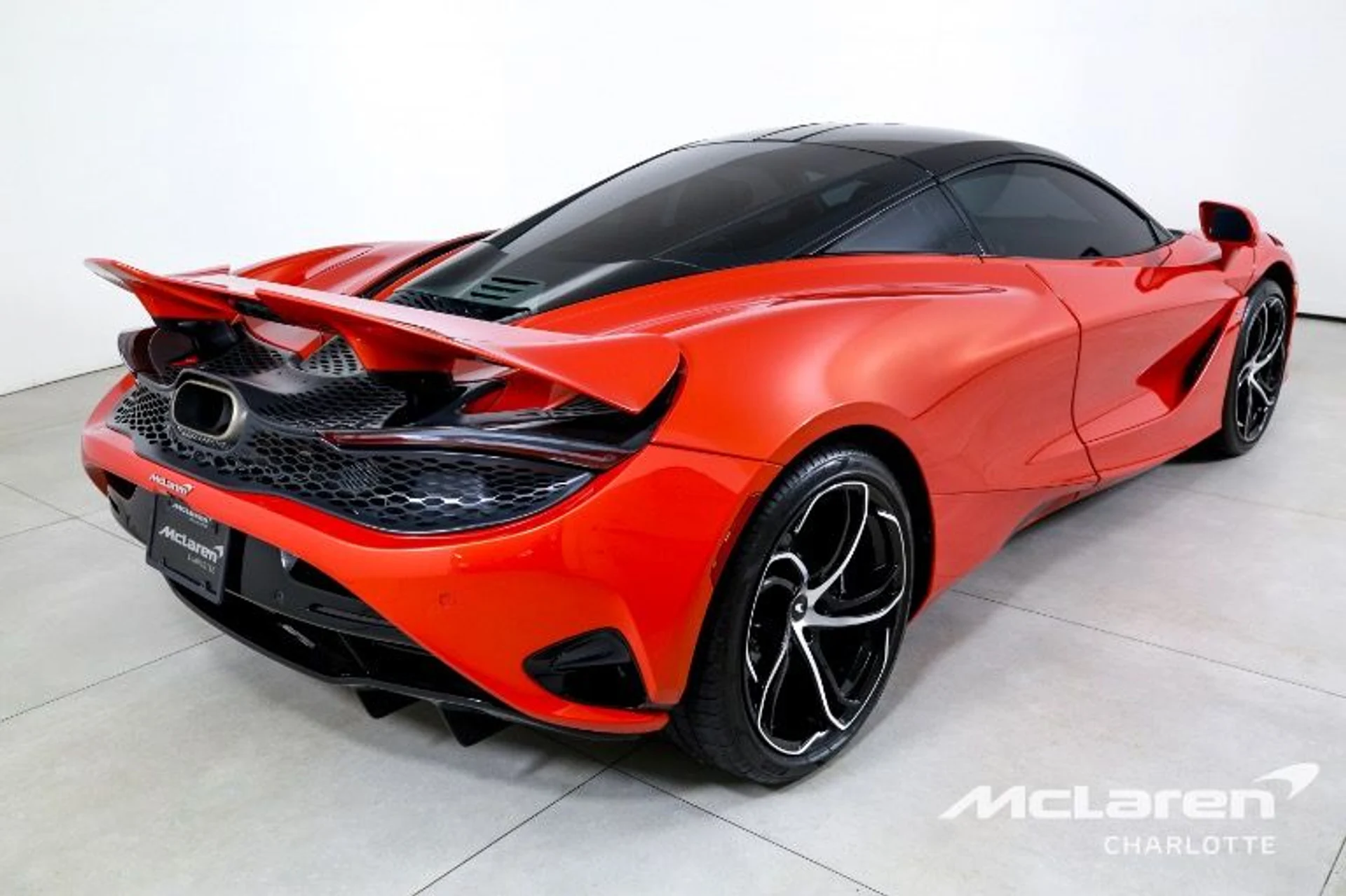 mph007_555632988_Used_2024_Mc_Laren_750_S_1b8d4ee1b0