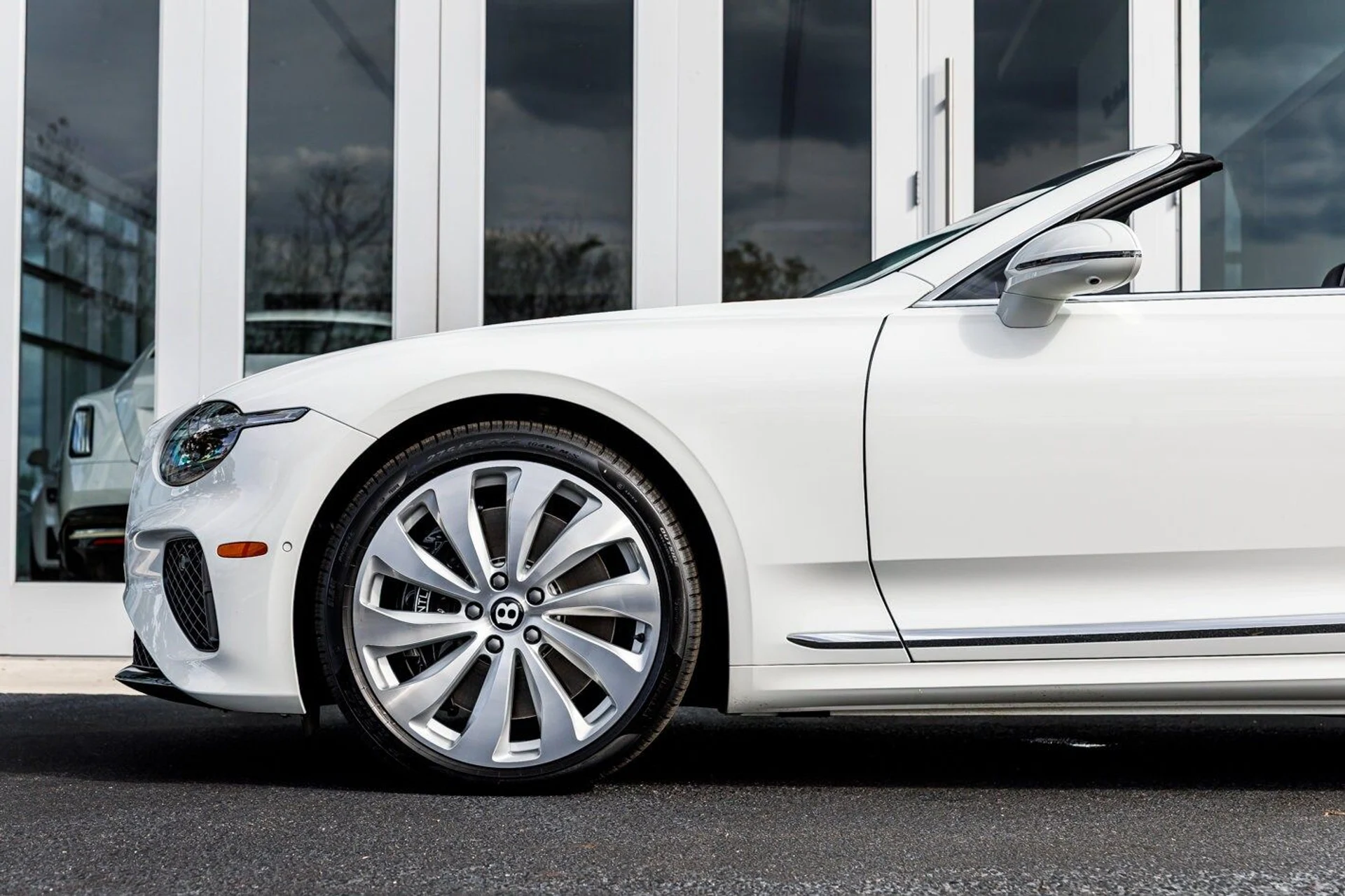 mph007_556262843_69ef56d5412dad6b4f08f70b6e386b62x_d48ef0b618