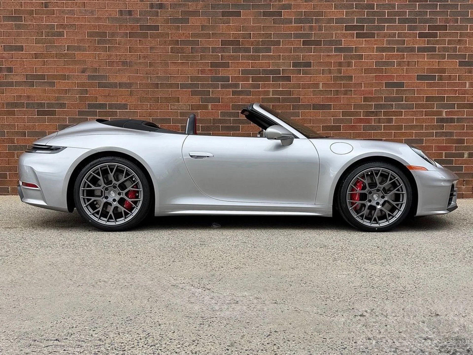 mph007_556580392_b72a5e9dd2baa115055d61457be3a87dx_8fc1ec91cf