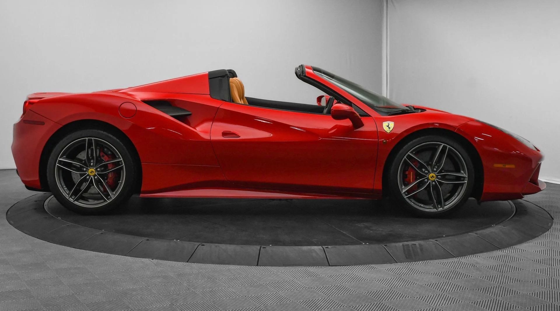 mph007_556828913_2bfdfd1ea29a44aa9040d659f0ed0052_5c0e5a2f8f