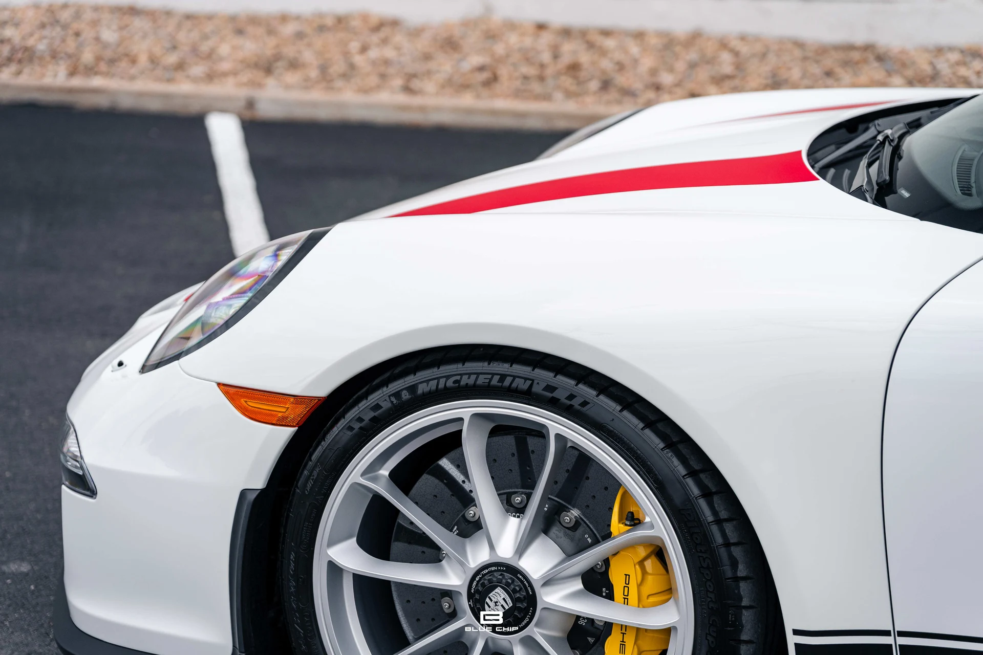 mph007_558806239_6a691ce5ff73c93810270679_23789_202016_20_Porsche_20911_20_R_08_f441c0dde7