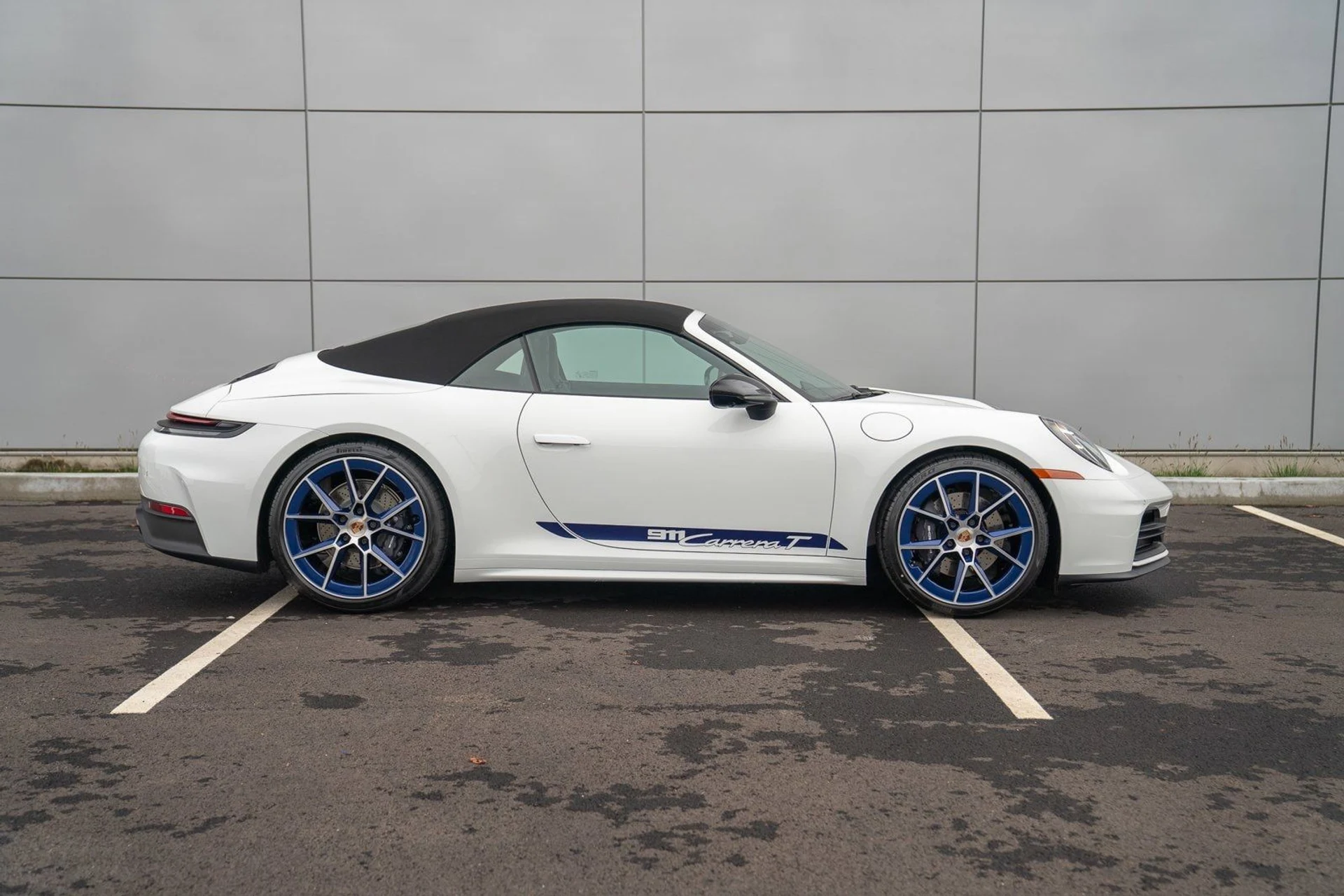 mph007_563836669_600040d608fd16a1db95c9923845eb83x_ffed5585ae