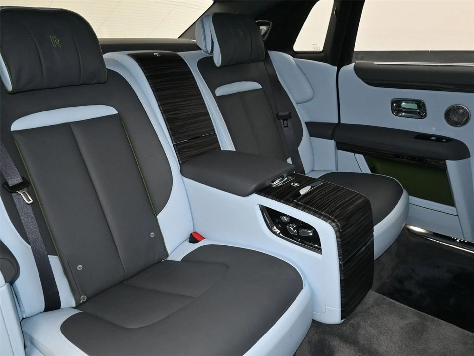 mph007_565004841_e43f5511185c424b0670a25f8801a3a7x_500bccf13f