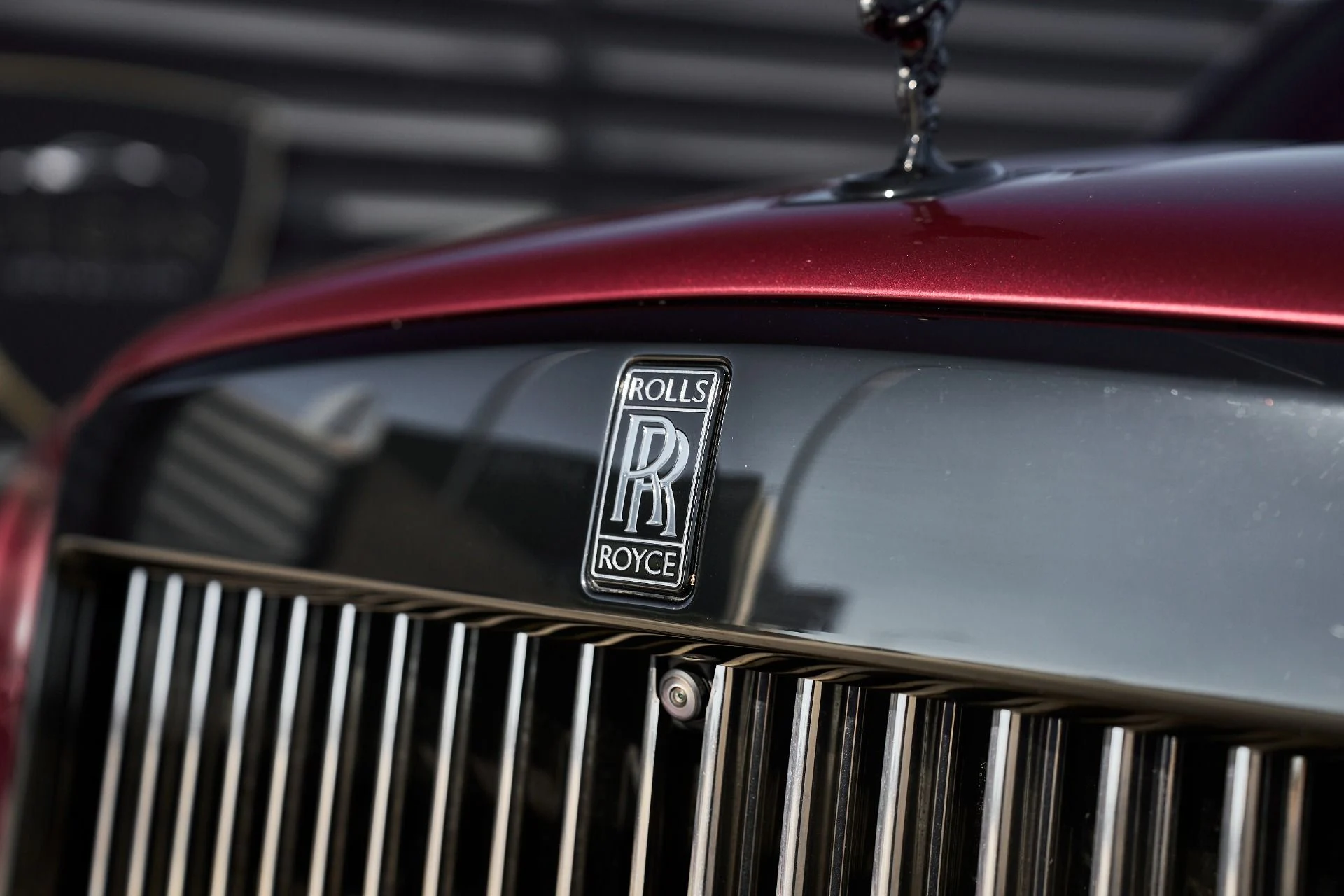 mph007_56878686_Used_2022_Rolls_Royce_Cullinan_Black_Badge_1764038693_b98e279cac