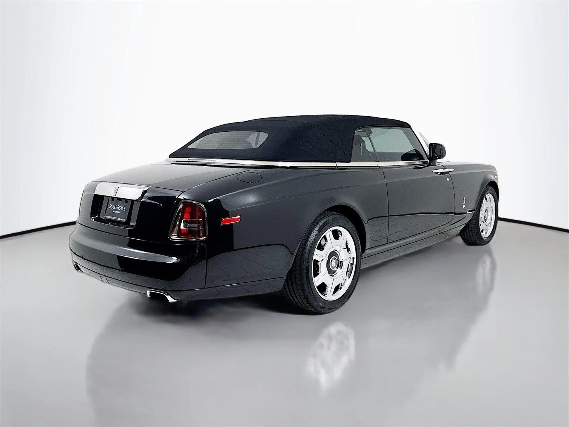 mph007_574413254_ed81445f3ae2de48f7c7345cb08259a9x_a1c2b4ae01