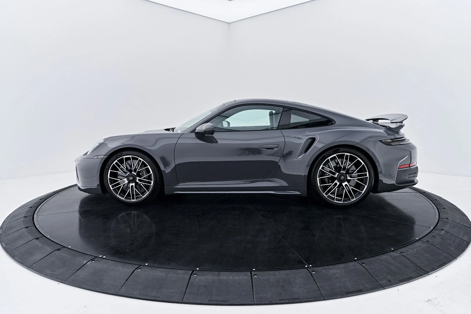 mph007_580455842_Used_2026_Porsche_911_Turbo_S_1789622207_6503efa9bb