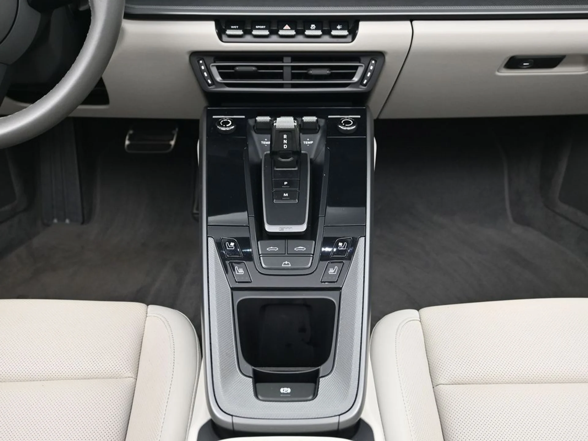 mph007_593192842_10e94a848b6b5ff0e9189c8c73c91ee4x_7383b434e6