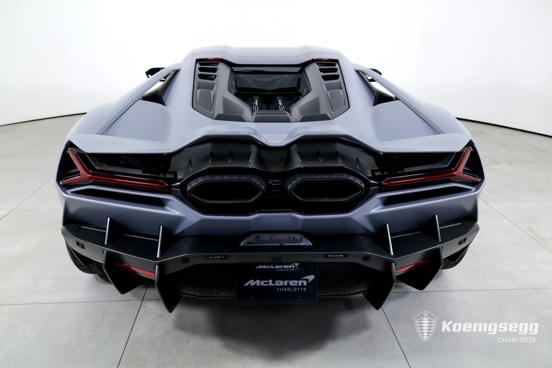 mph007_59356660_Used_2024_Lamborghini_Revuelto_1740520179_40aa782a4f