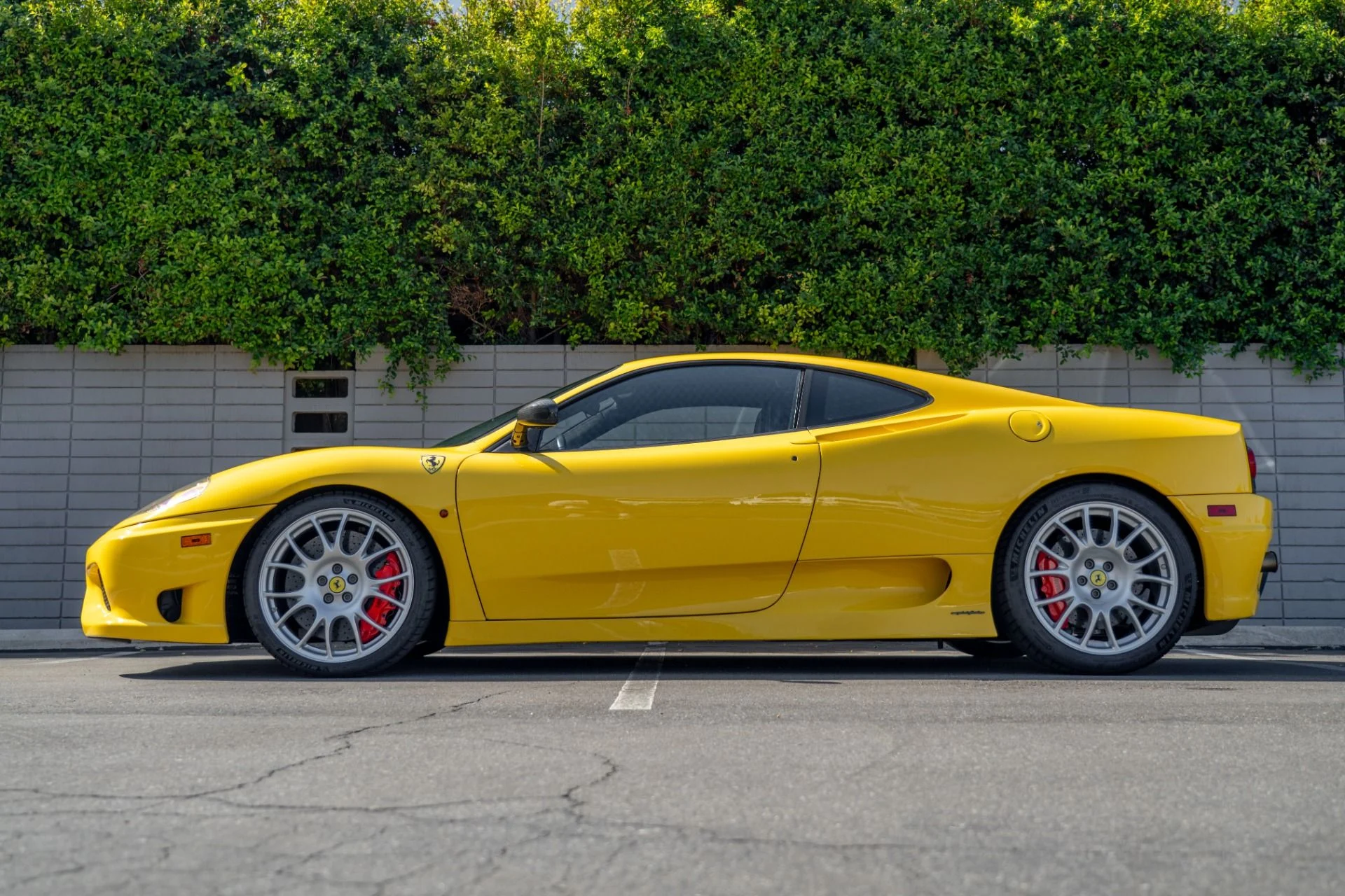 mph007_59475757_Used_2004_Ferrari_360_Challenge_Stradale_1761174873_16b33d8fc4