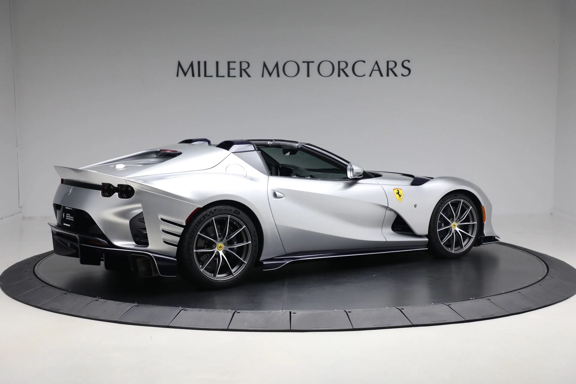 mph007_598583067_Used_2024_Ferrari_812_Competizione_A_1765398640_52f6db7887