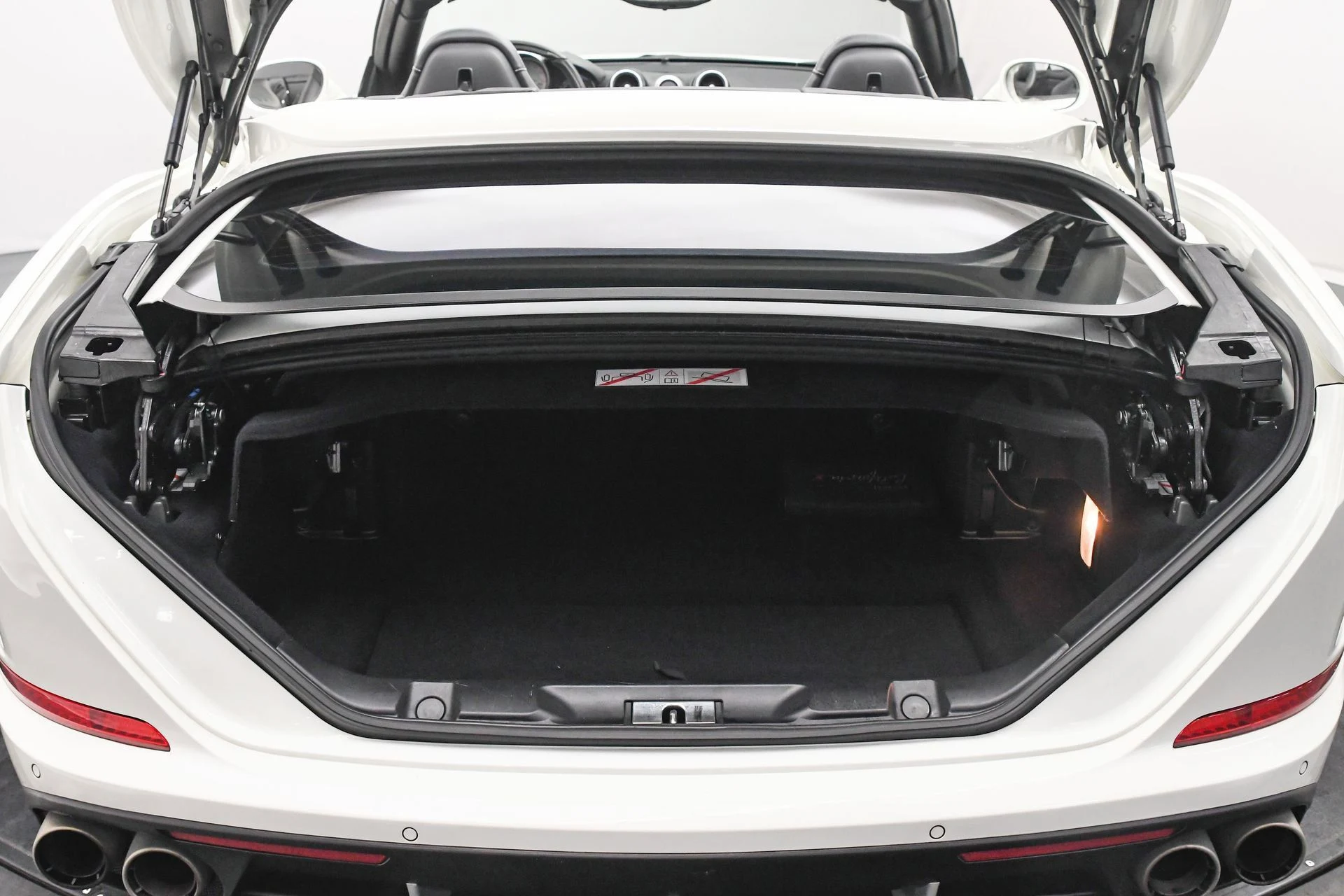 mph007_603259698_9c33ede1c4fa4337a7d948eb2917a003_312ac4126d