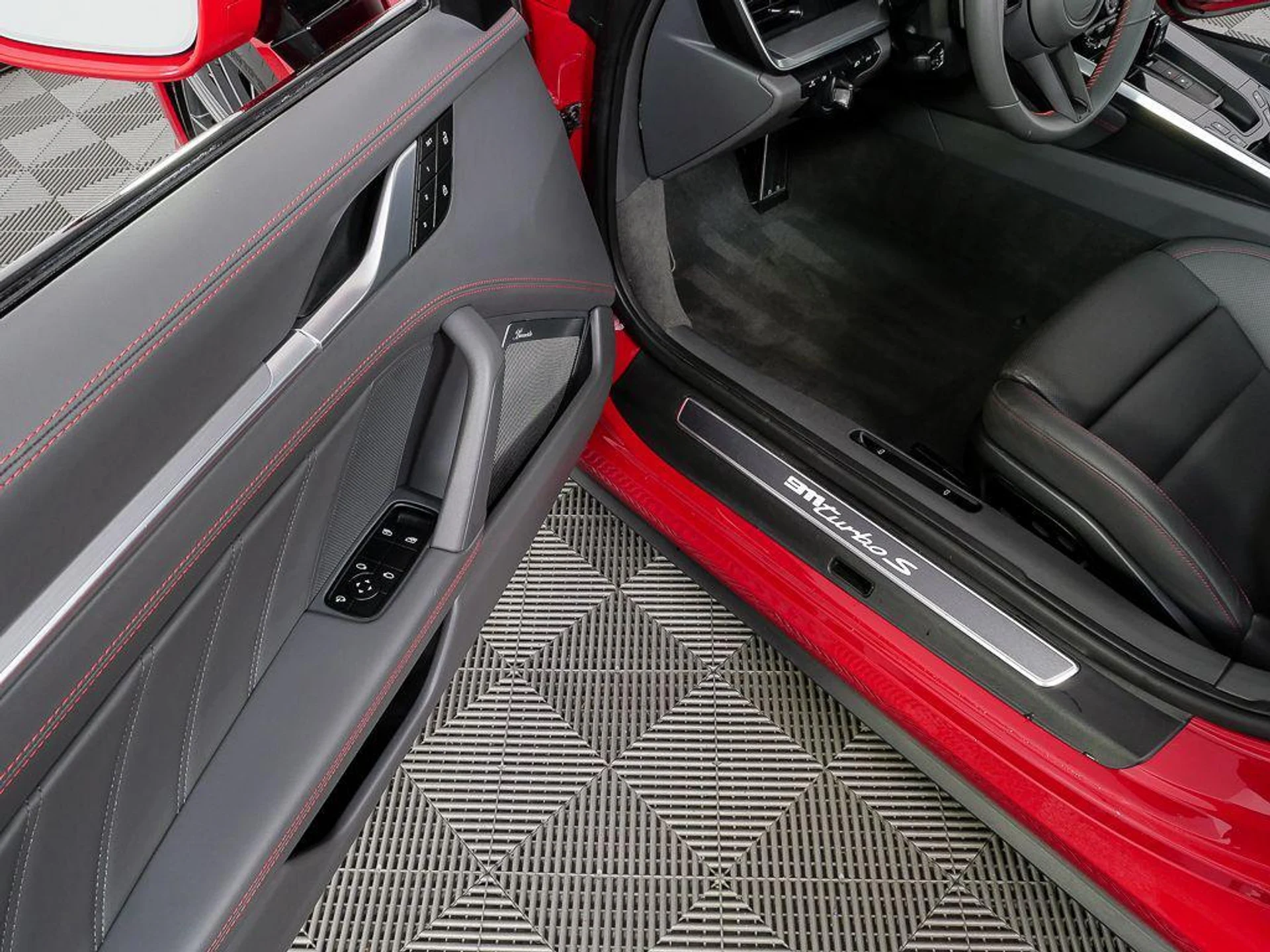 mph007_603381425_szx_N4y1_W_Tl5_A_Ed_LH_It_Dsl5_Yf2_Rs_6248ee6d84