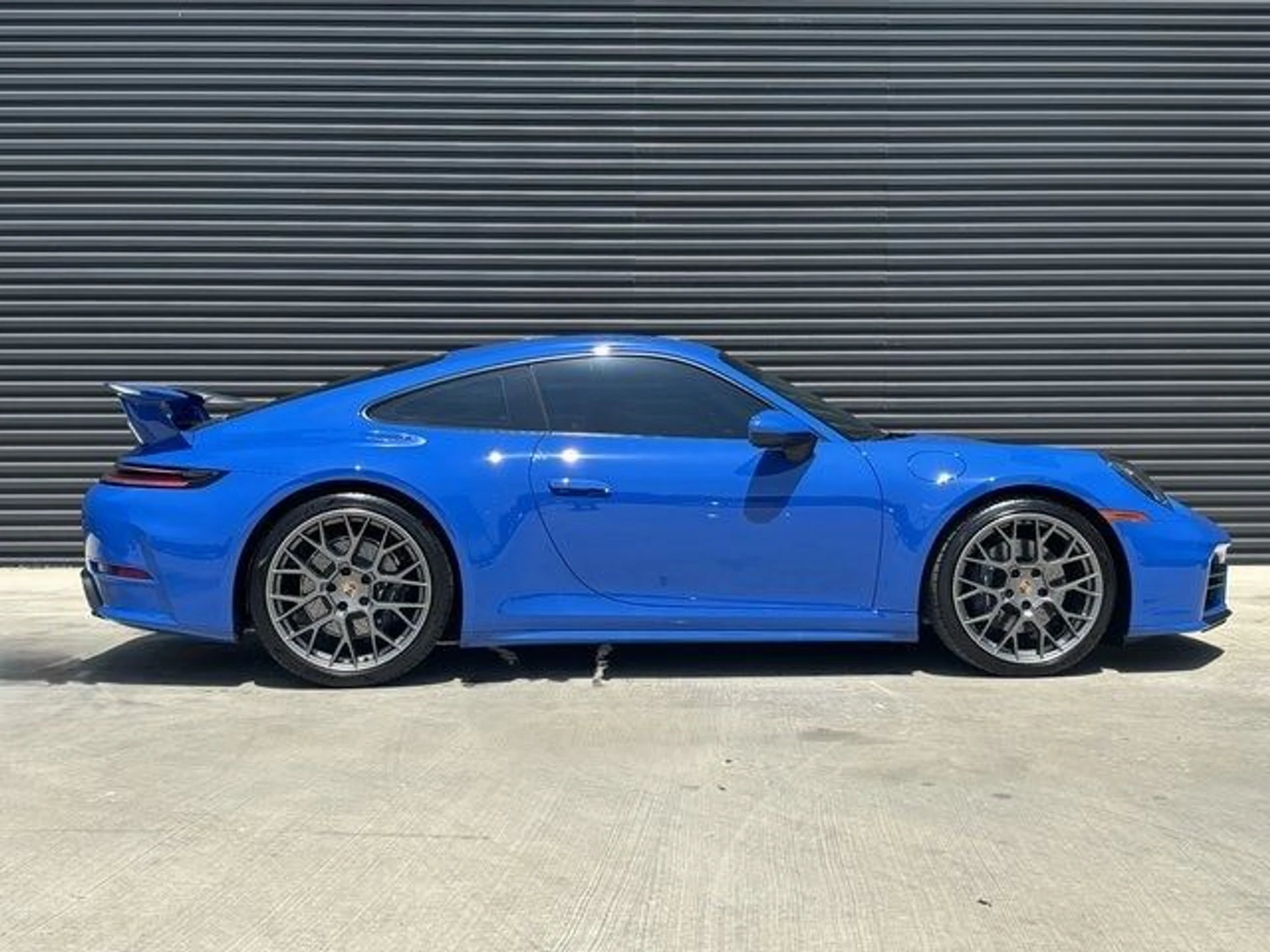 mph007_60367423_3e6b3af8ed2b010d5f3f5da267f30104x_5c1bb51c61