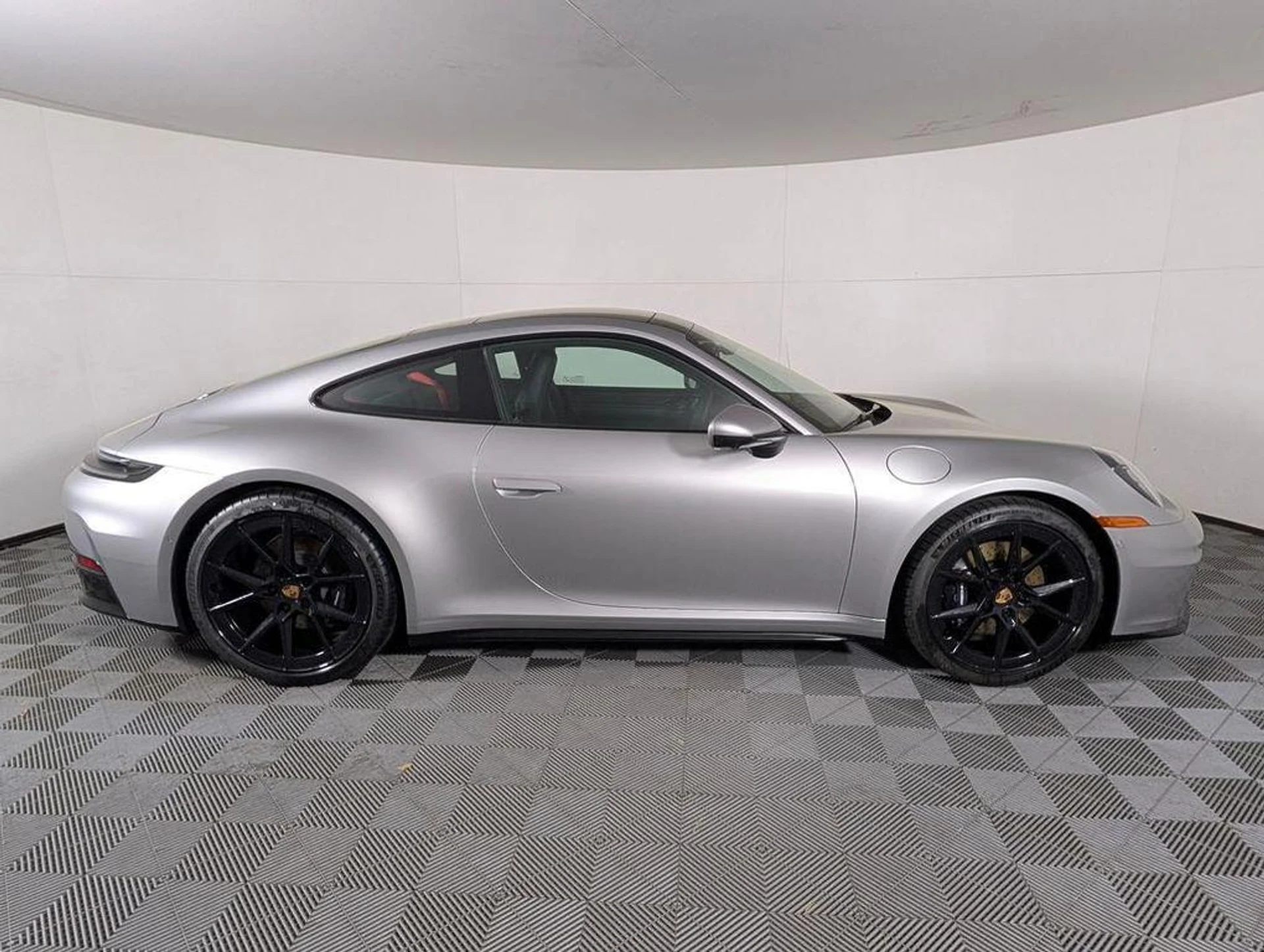 mph007_607775068_lw_V_Wk_Xgoa_Tc_Spyvp_Mt_Zf_V2o_EV_30_cbed0a0272