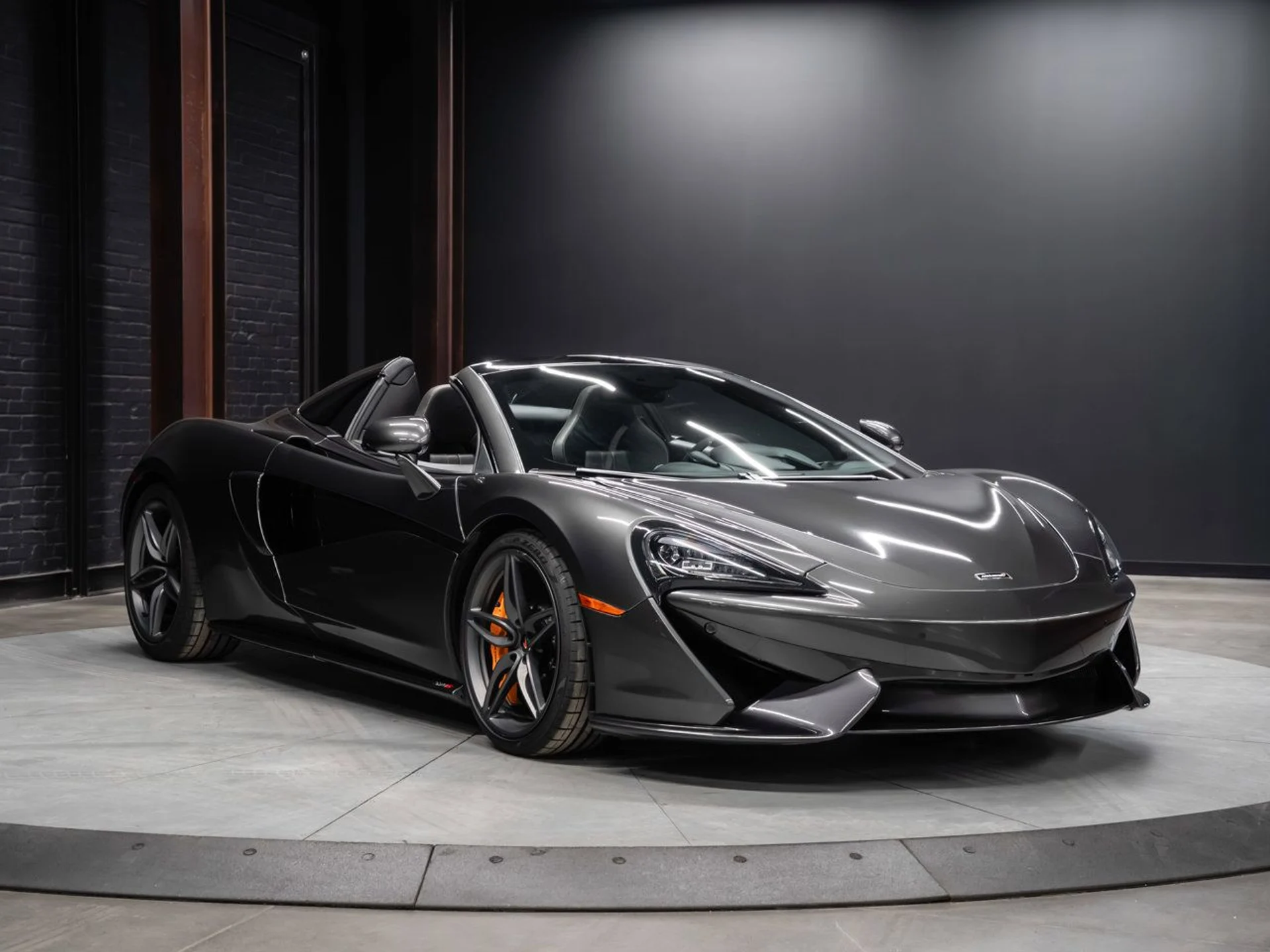 mph007_616850063_mclaren_570s_2018_d54094a53b