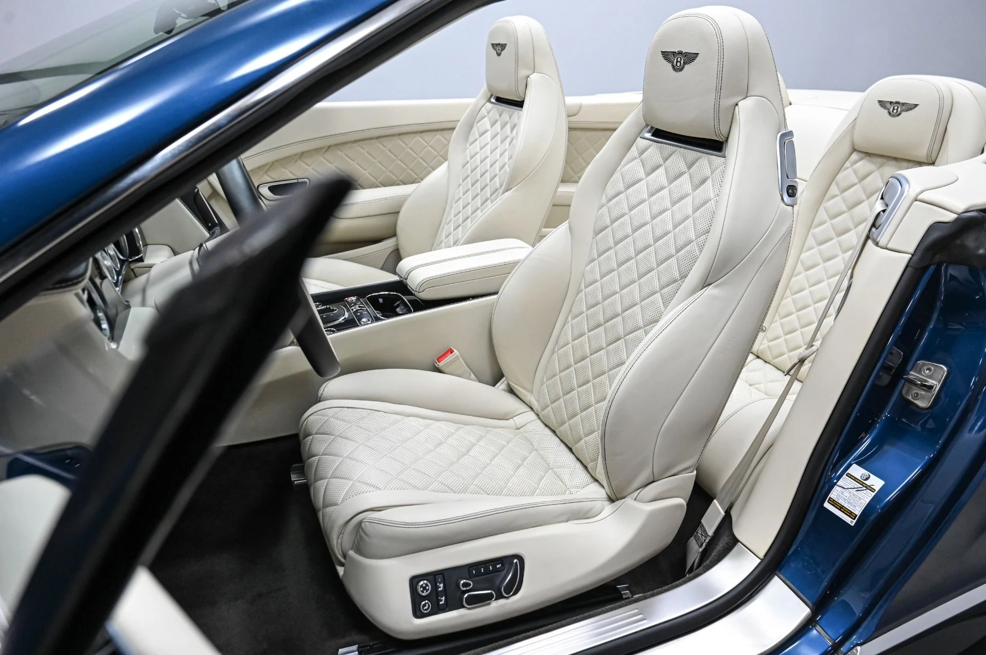 mph007_623020562_Used_2017_Bentley_Continental_GT_V8_S_1769036560_92caca9f76