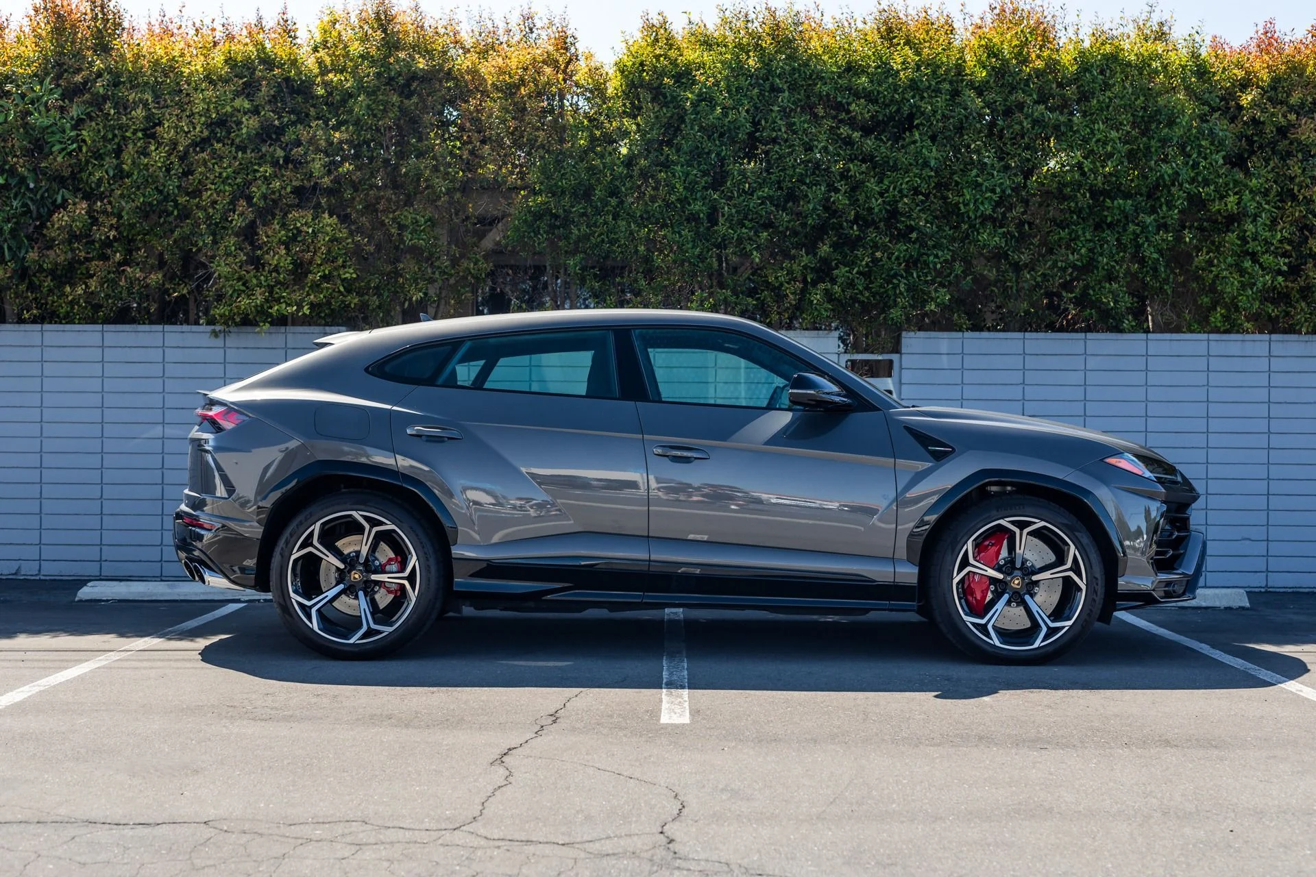 mph007_636126108_Used_2021_Lamborghini_Urus_1744329762_168750eb91