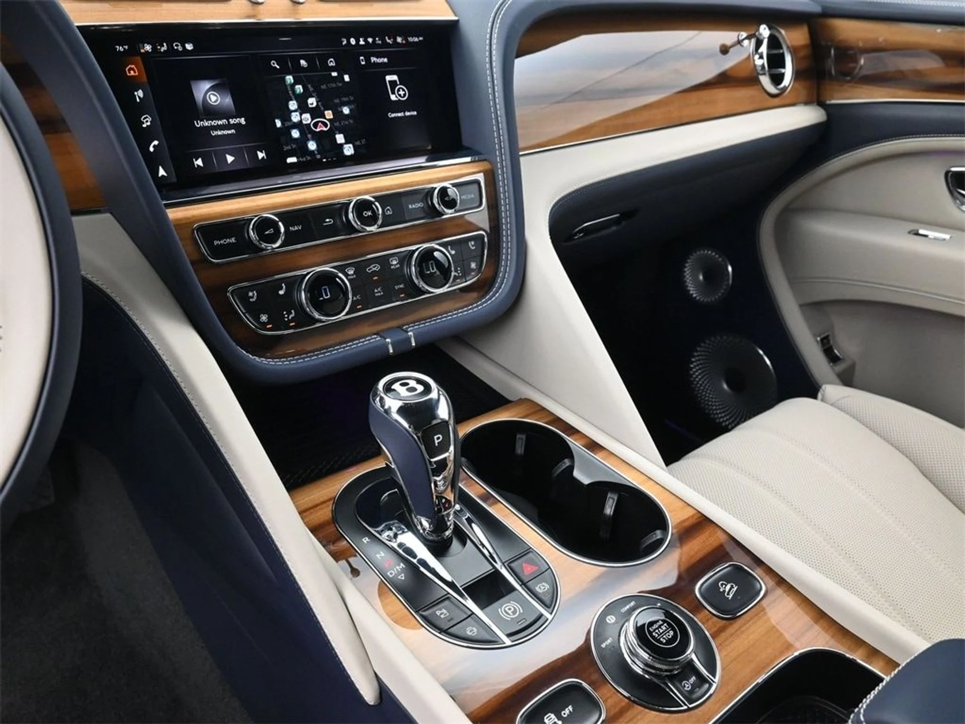 mph007_637223620_ec0fdb99e9701f3d374c29c8b728b345x_0976aa0b0c