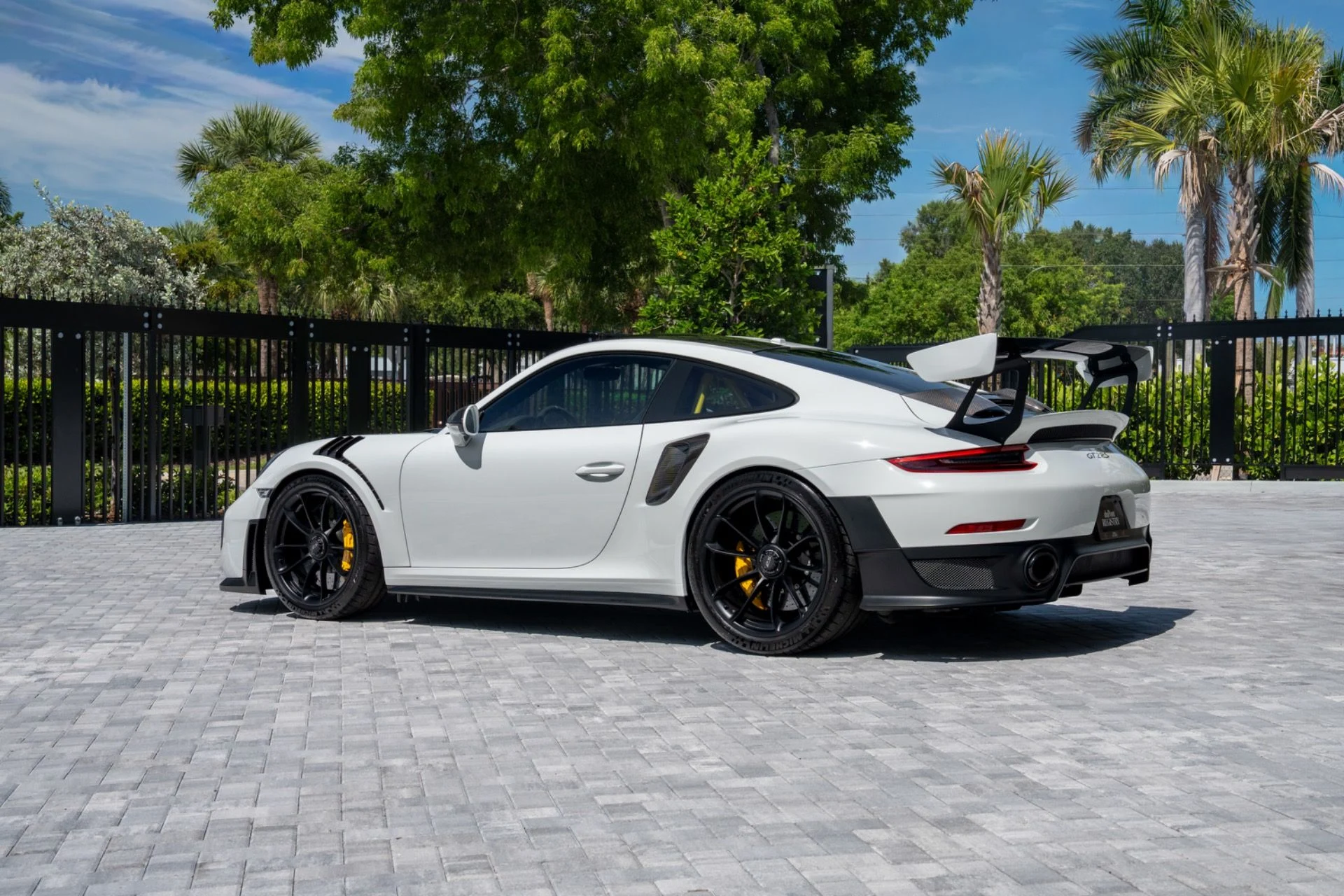 mph007_638575097_Used_2018_Porsche_911_GT_2_RS_1782839837_163d594291