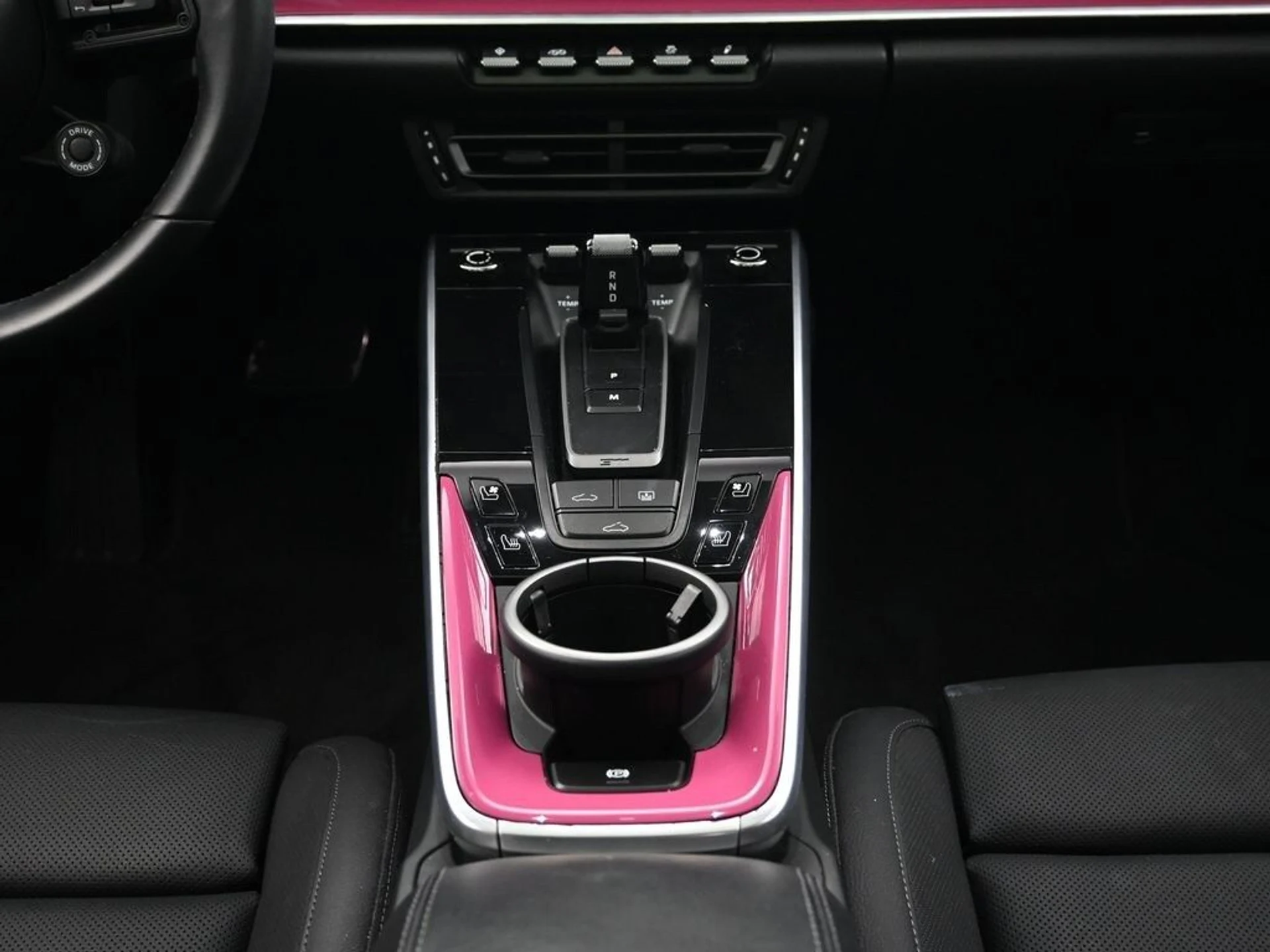 mph007_640027062_8b339606b857df41867f90af96962d96x_c8ffa397fc