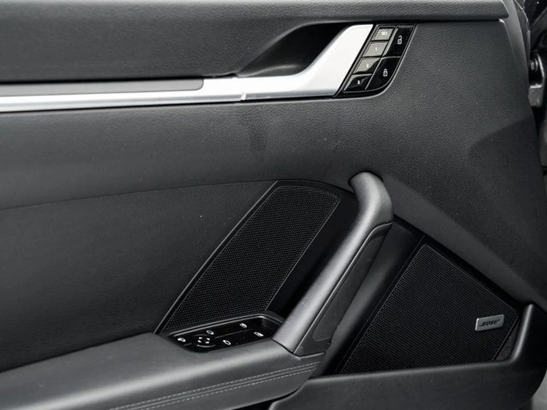 mph007_640977333_de29bb90dde568daab4df9aca947d39e_18161fd48e