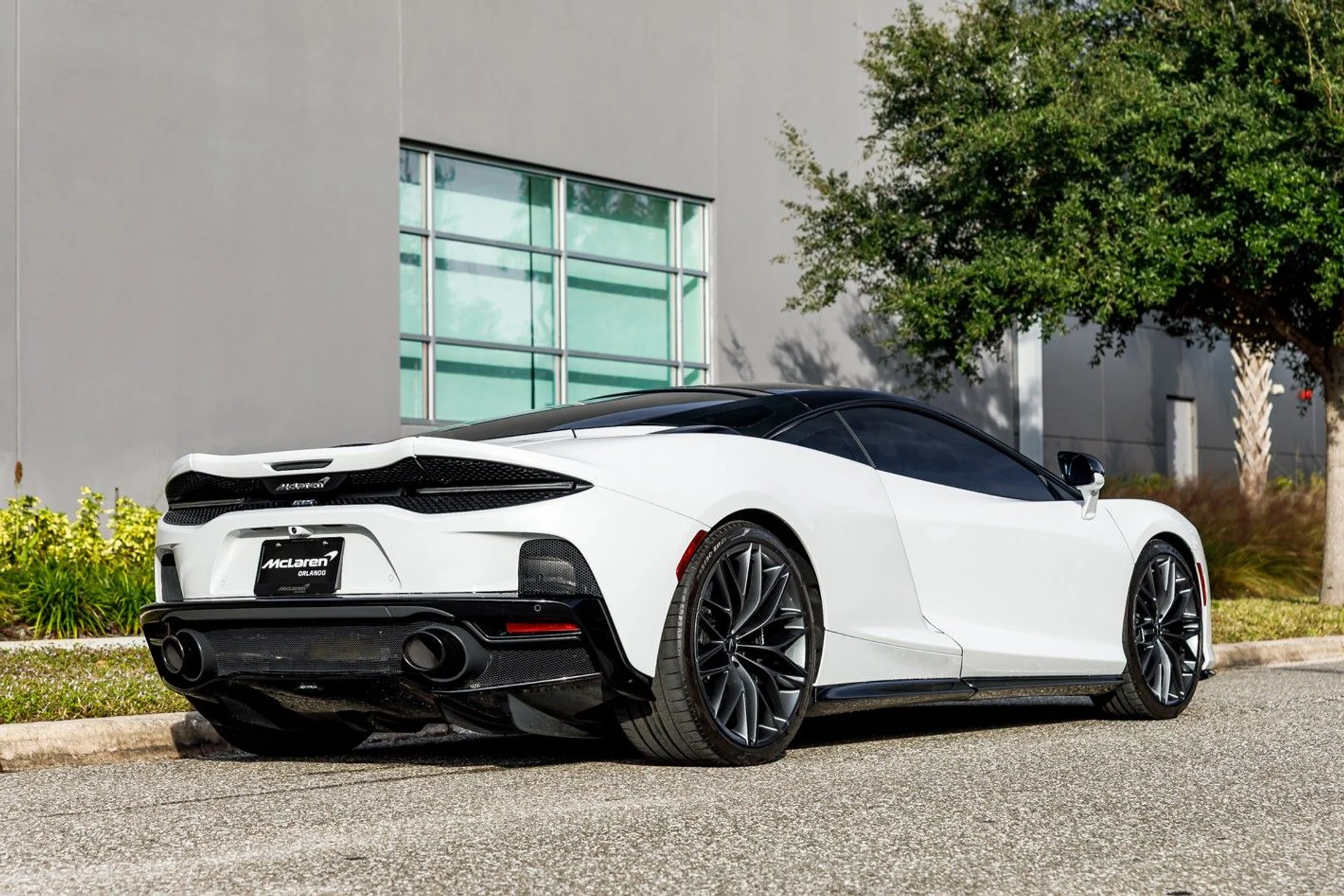 mph007_641097712_631_p8_l_1eb8c9a972