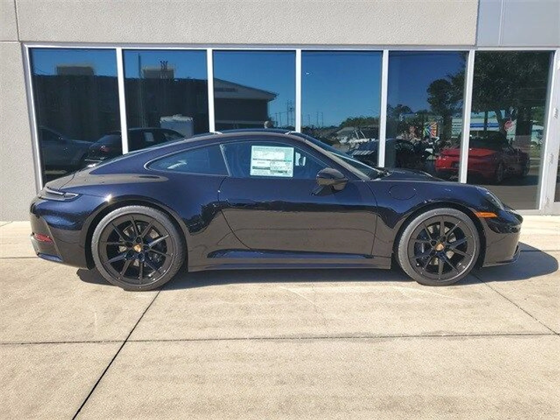 mph007_641964792_ef31712a4fbe28521150b7d4d3db758cx_9323dc92d8