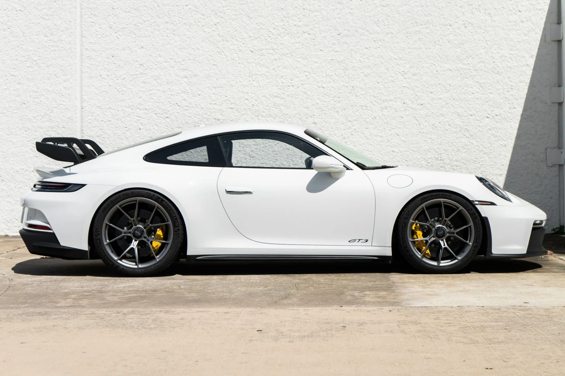 mph007_648060278_Used_2022_Porsche_911_GT_3_1787176575_d538a467d3