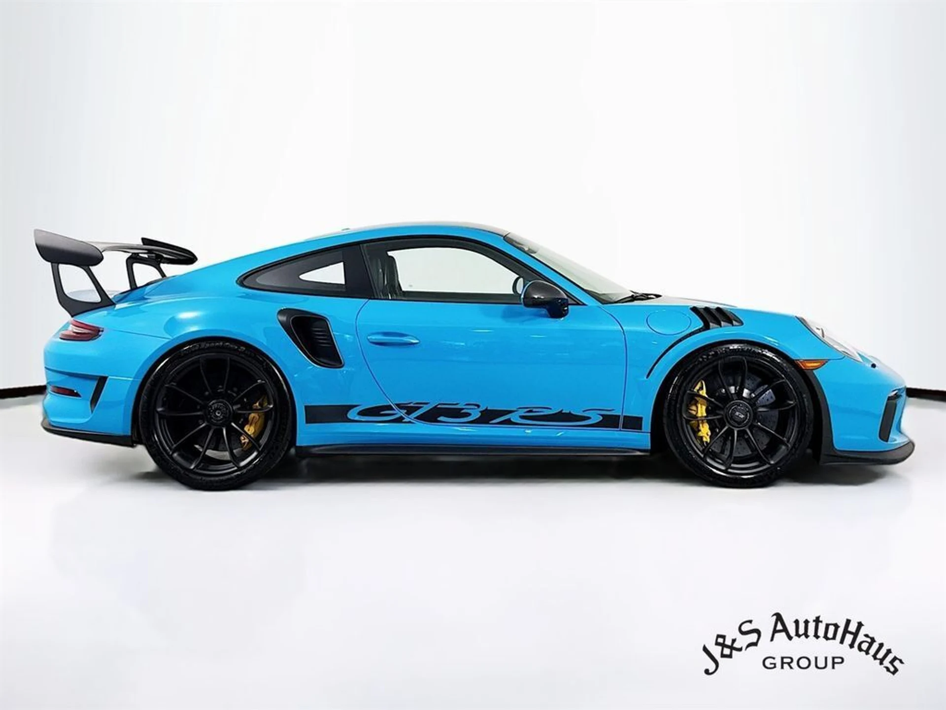 mph007_649345896_hi0h96359w17207kvwvtzip91mqv_3a44fedf63