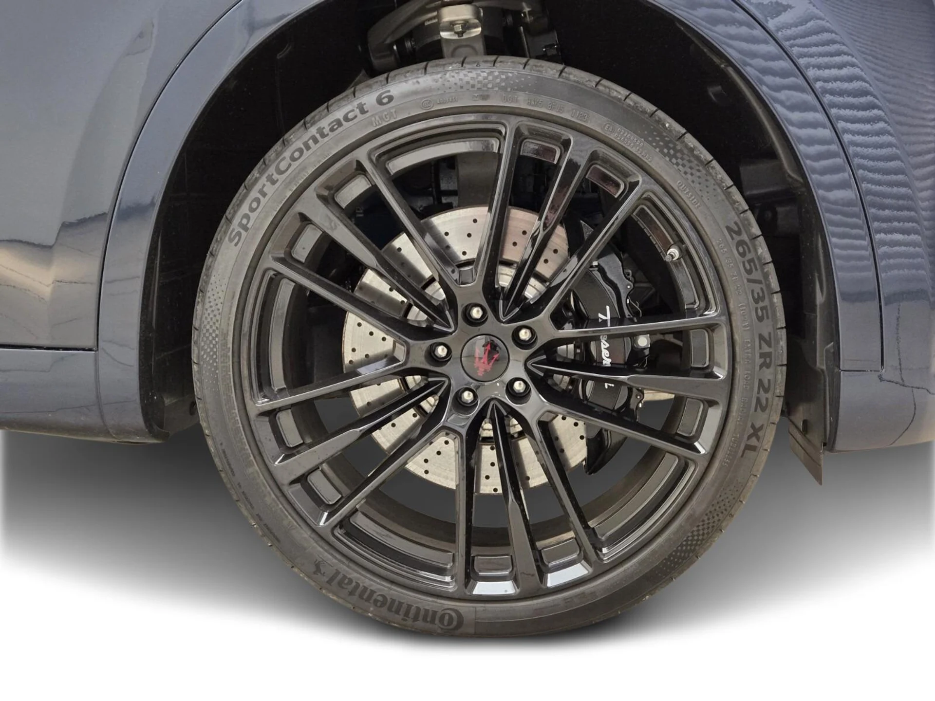 mph007_655367178_New_2024_Maserati_Levante_Trofeo_1753162423_f2a57e7aab