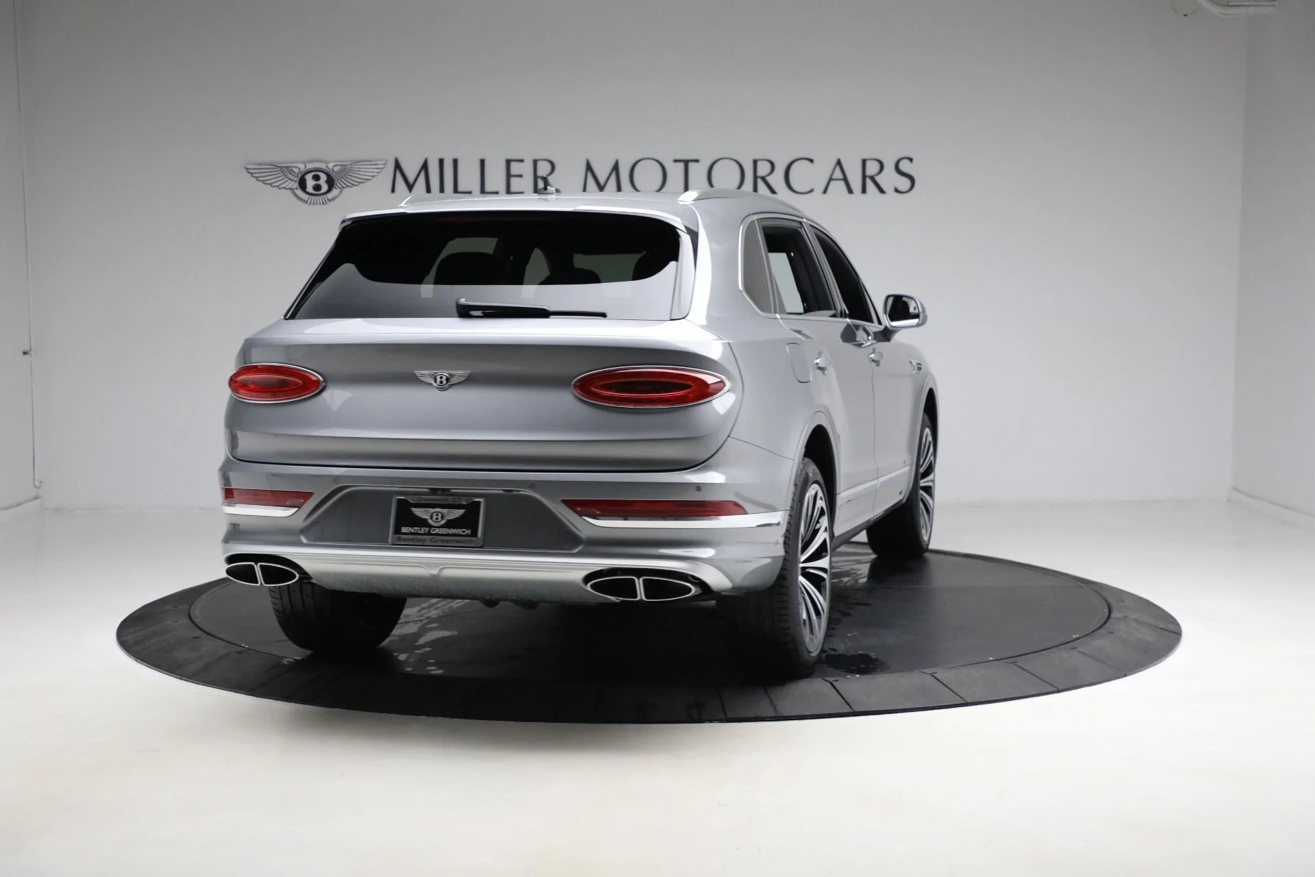 mph007_660058251_Used_2023_Bentley_Bentayga_EWB_Azure_V8_889db3e493