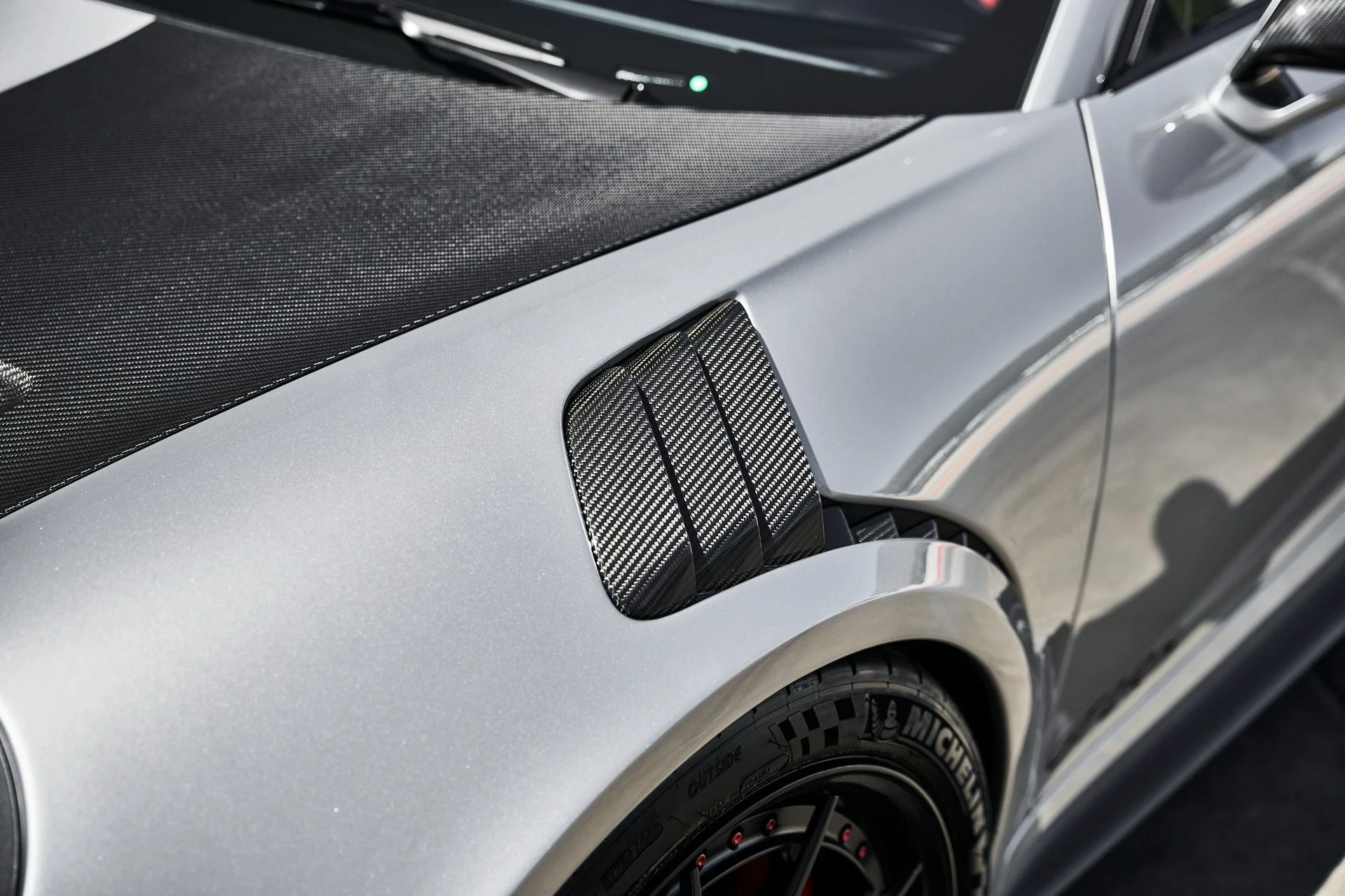 mph007_664619647_Used_2019_Porsche_911_GT_2_RS_1788559132_eb8ff2af3f