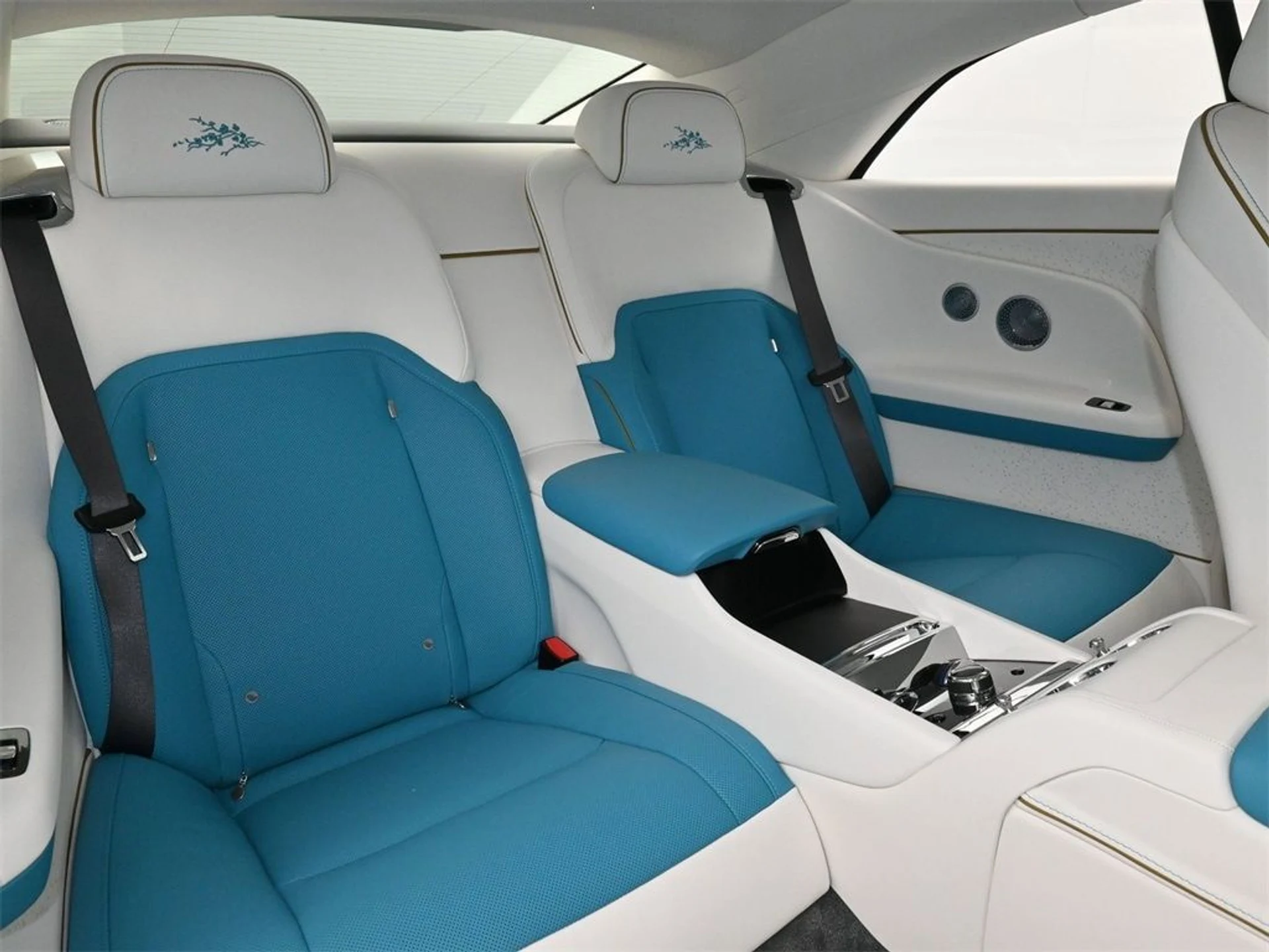 mph007_666709342_c807413df4e45336a8d89e20d68d15b7x_fa3c53d101