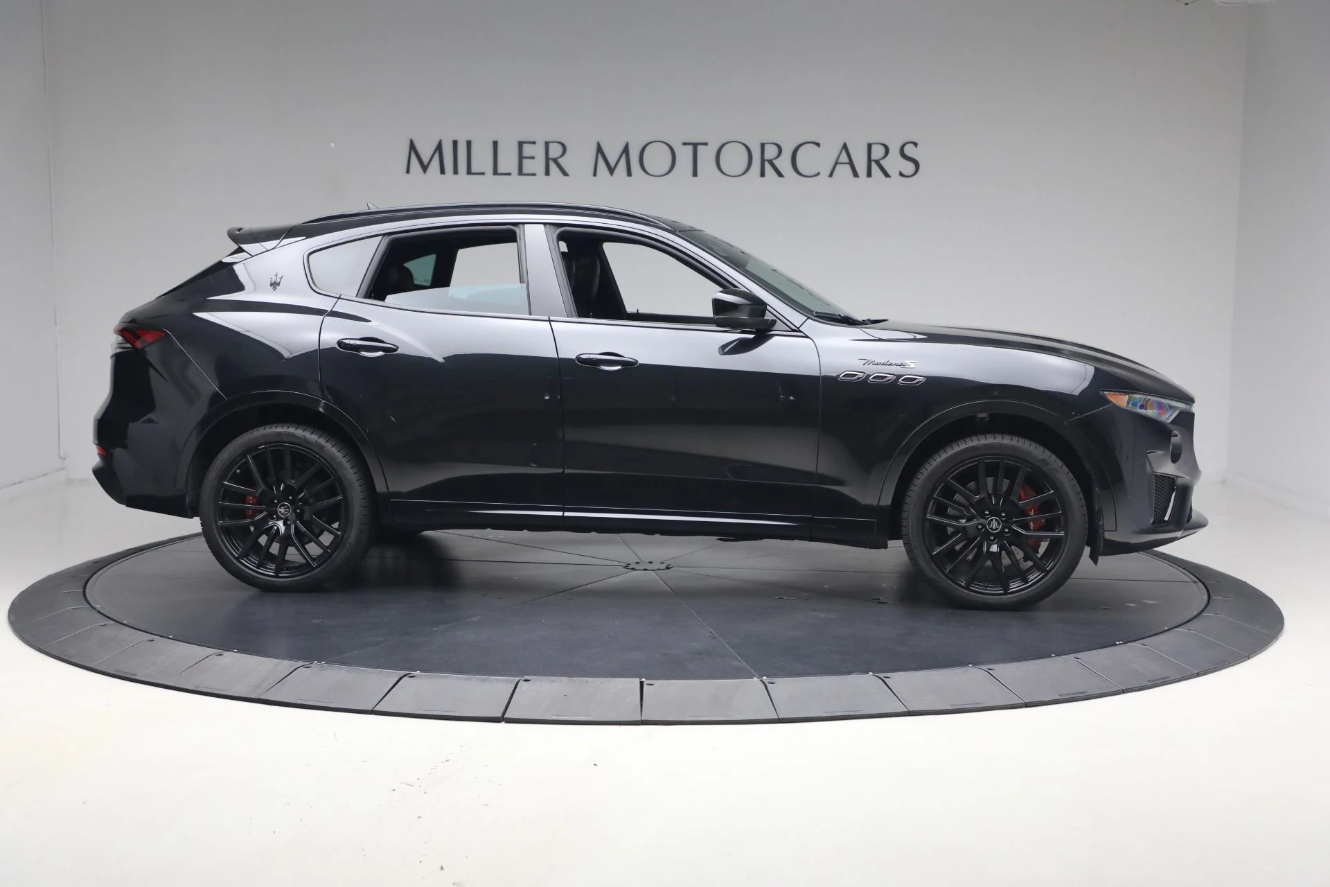 mph007_667896468_Used_2023_Maserati_Levante_Modena_S_1779288060_84b31615c5